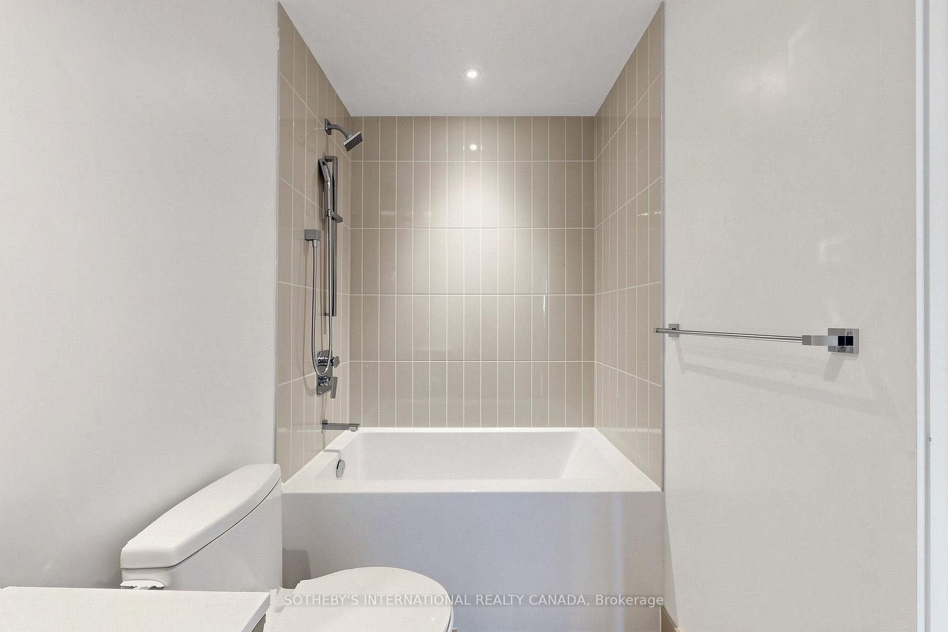 Photo 25 of Unit 1809, 3900 Confederation Parkway, Mississauga, City Centre — HOMEH