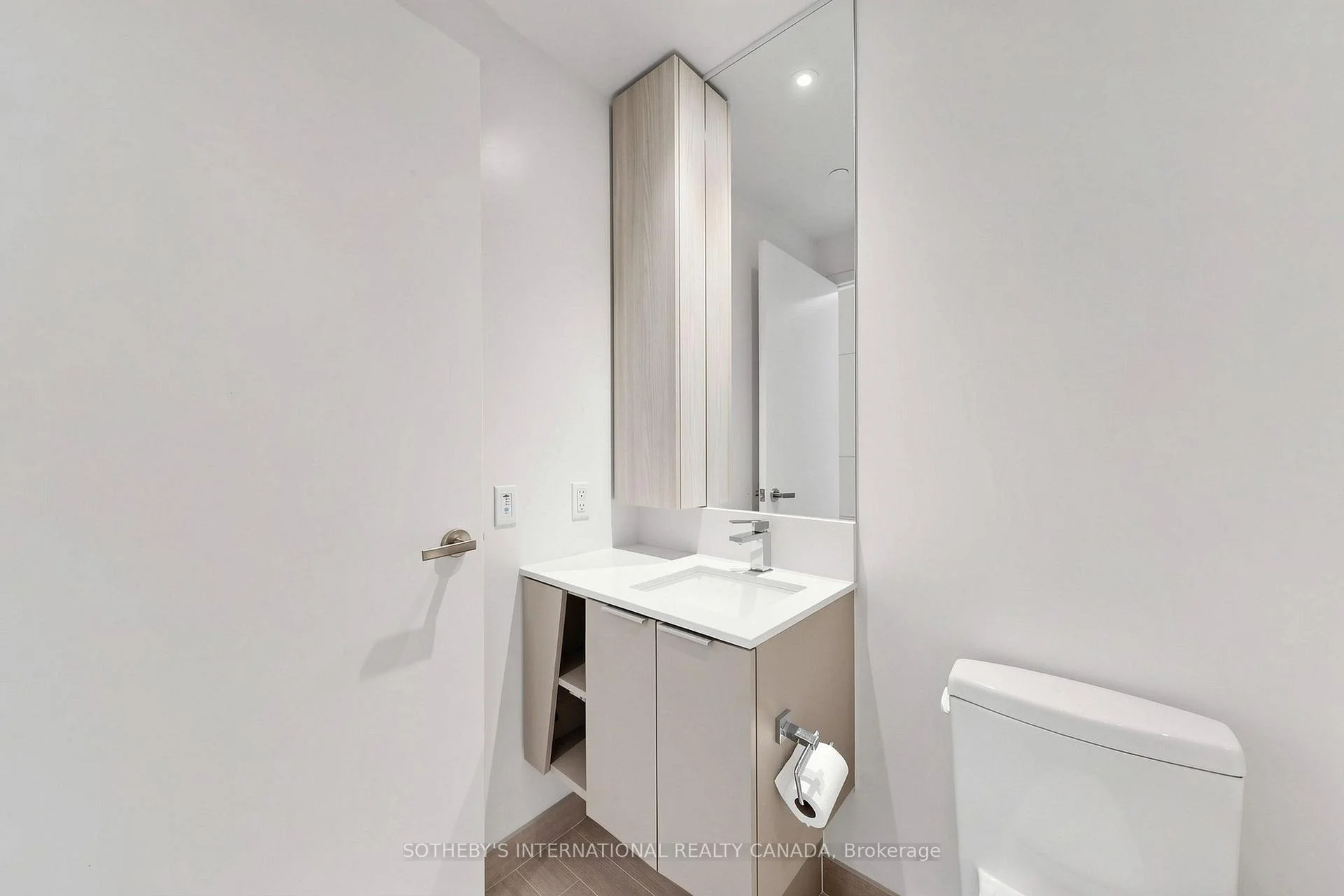 Photo 24 of Unit 1809, 3900 Confederation Parkway, Mississauga, City Centre — HOMEH
