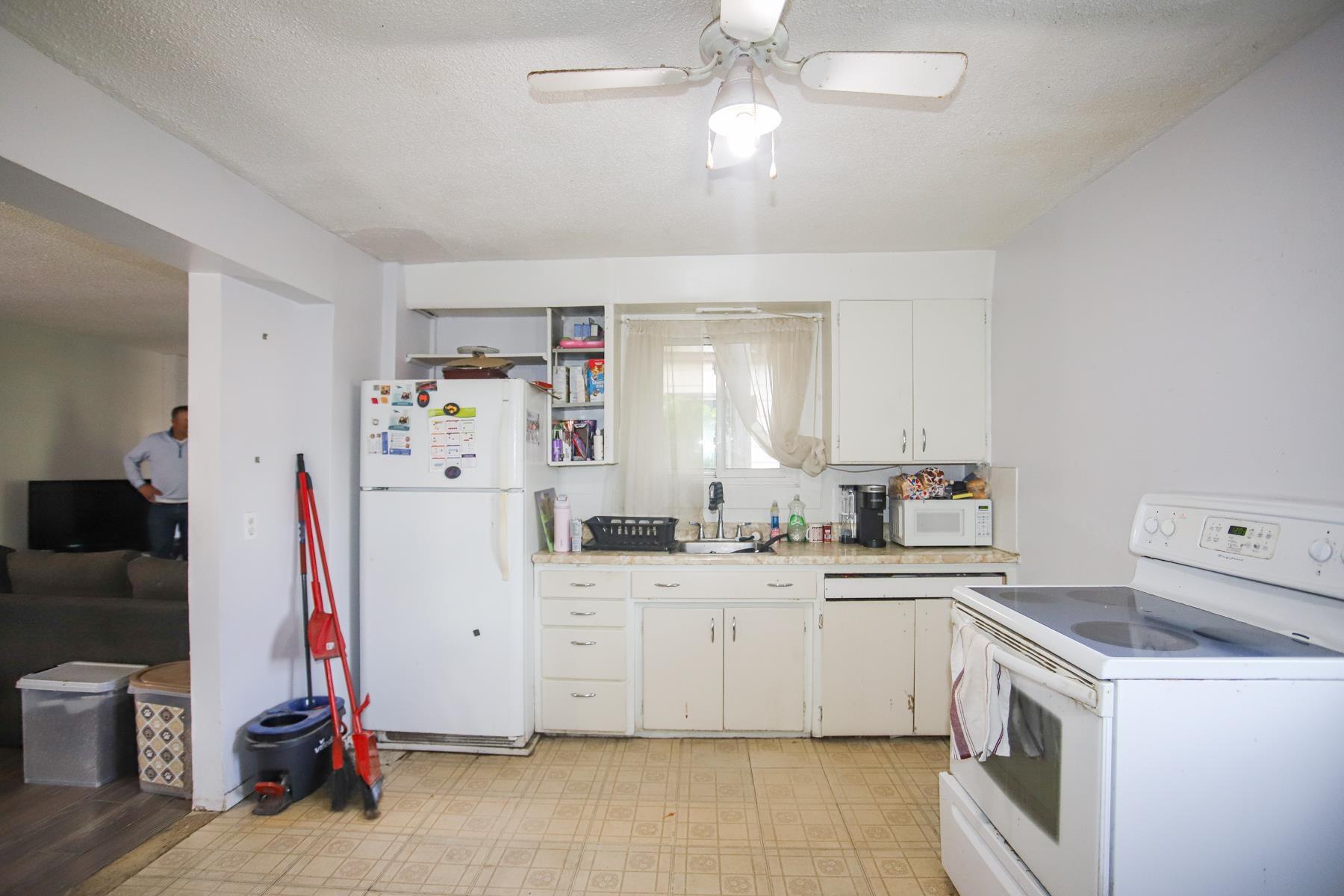 Photo 17 of 280 Albert Street, Sault Ste Marie, Ward 2 — HOMEH