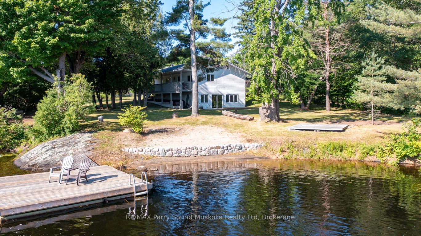 Photo 3 of 149 William Street, Parry Sound — HOMEH