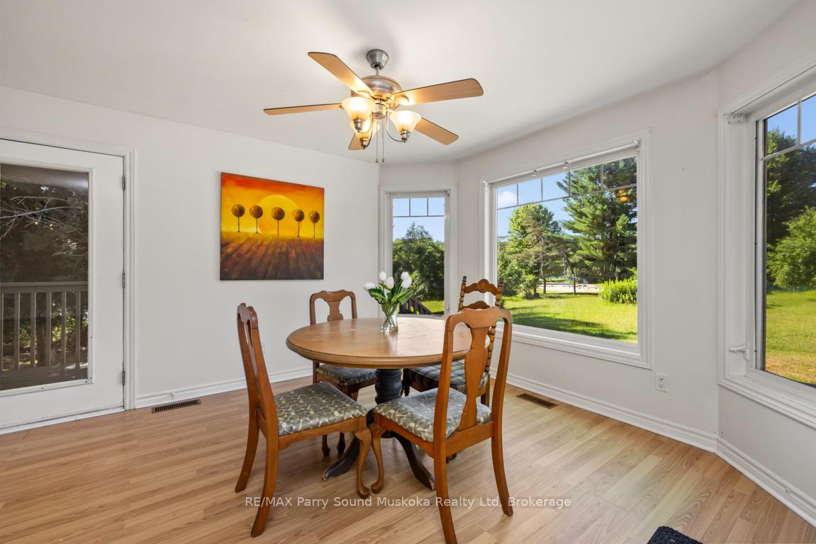 Photo 12 of 149 William Street, Parry Sound — HOMEH