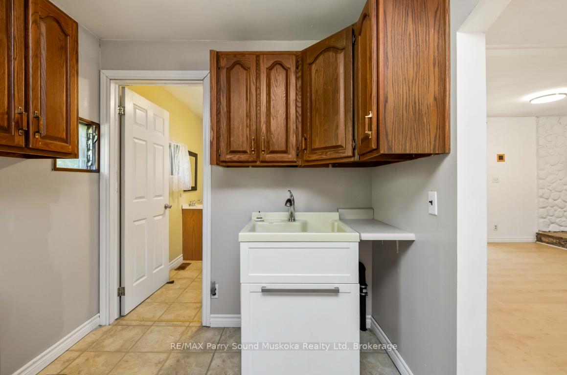 Photo 23 of 149 William Street, Parry Sound — HOMEH