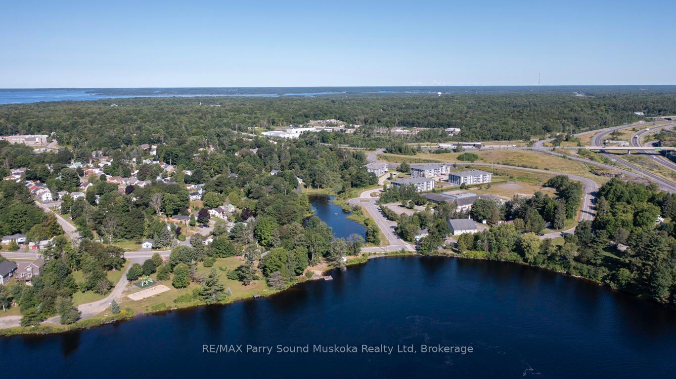 Photo 47 of 149 William Street, Parry Sound — HOMEH
