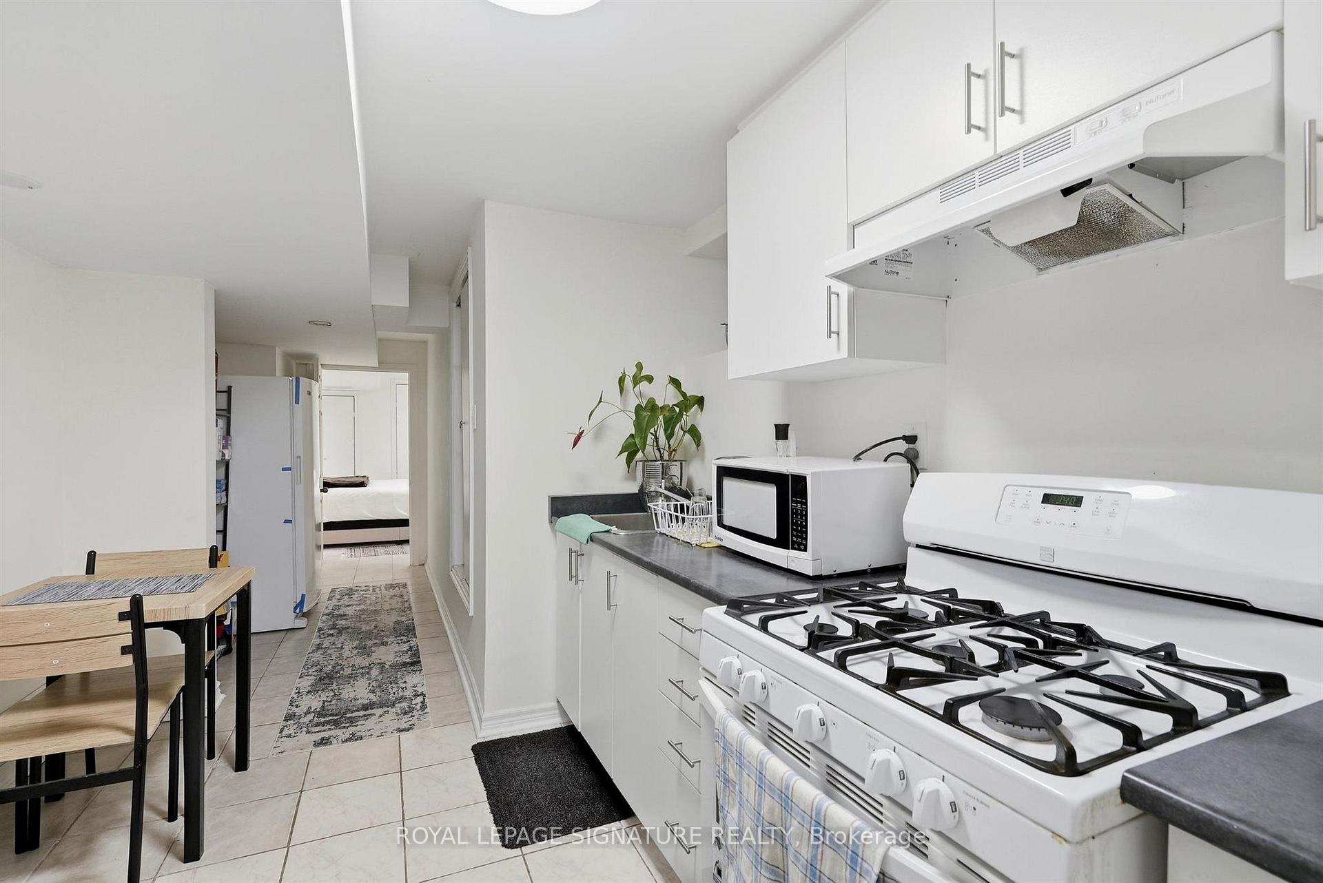 Photo 38 of 46 Hendrick Avenue, Toronto, Wychwood — HOMEH