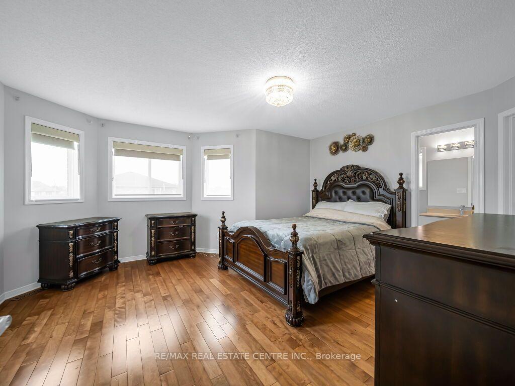 Photo 21 of 1244 Laurand Street, Innisfil, Alcona — HOMEH