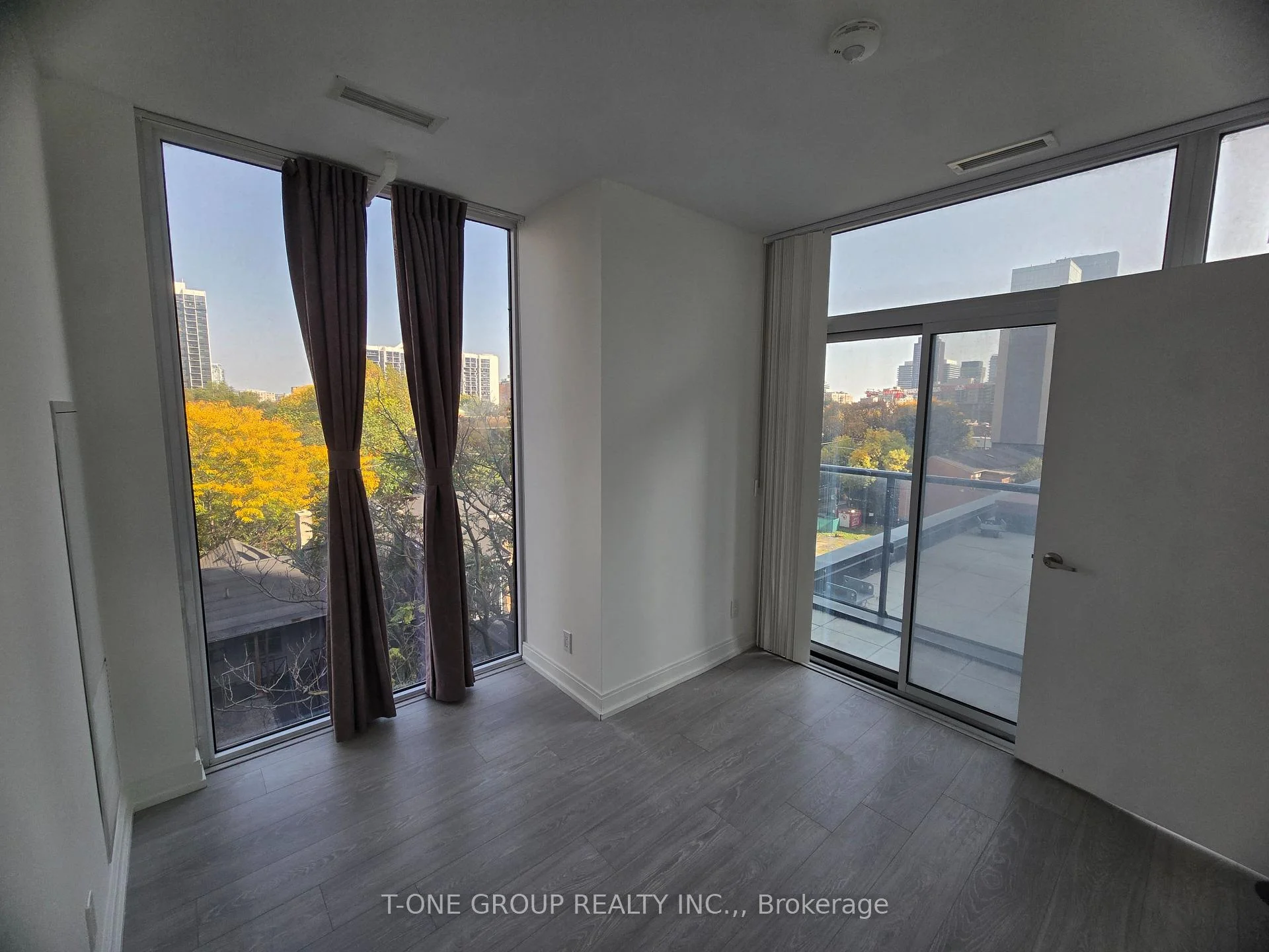 Photo 14 of Unit 505, 181 Dundas Street E, Toronto, Moss Park — HOMEH