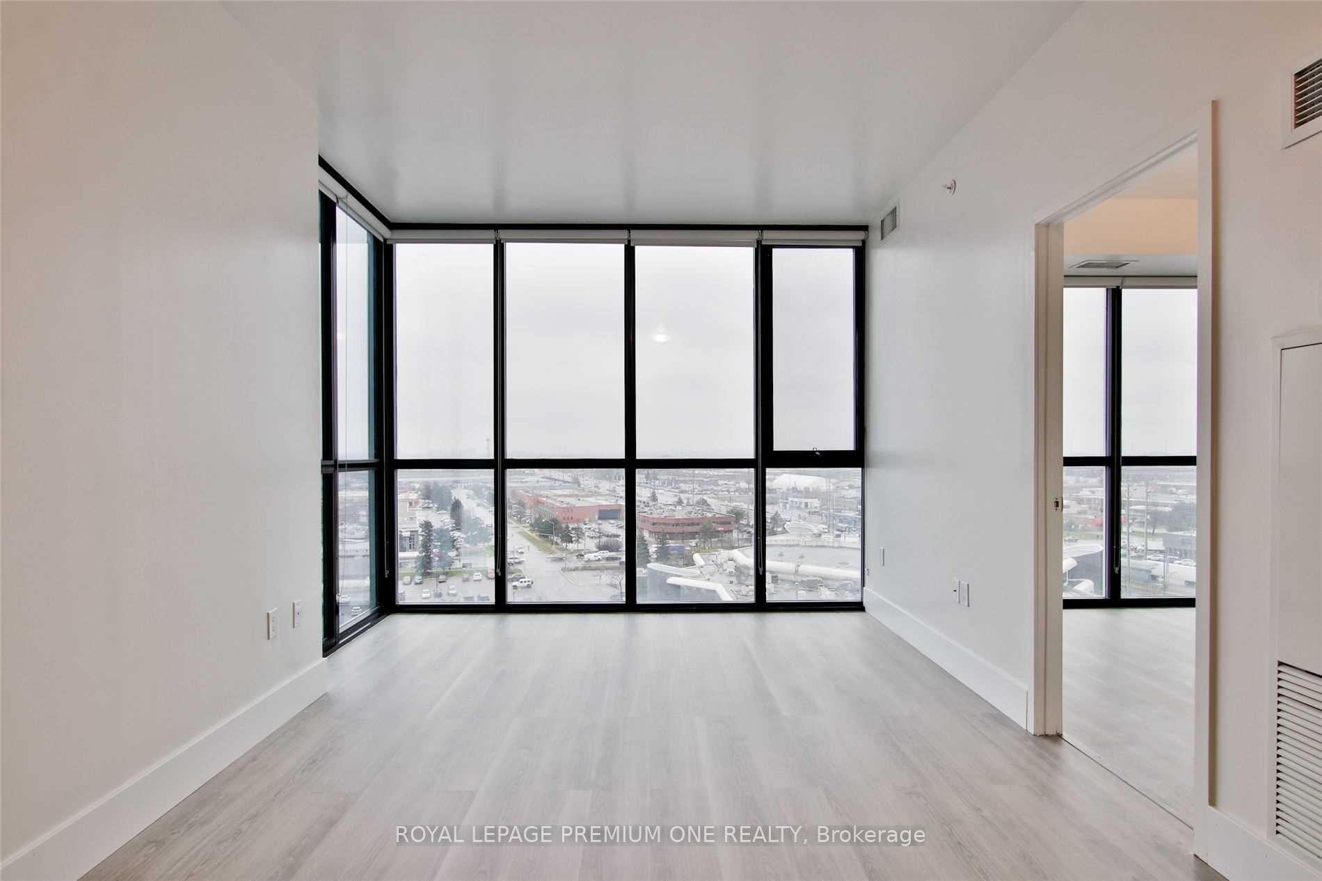 Photo 6 of Unit 1409, 2916 Highway 7 Road, Vaughan, Concord — HOMEH