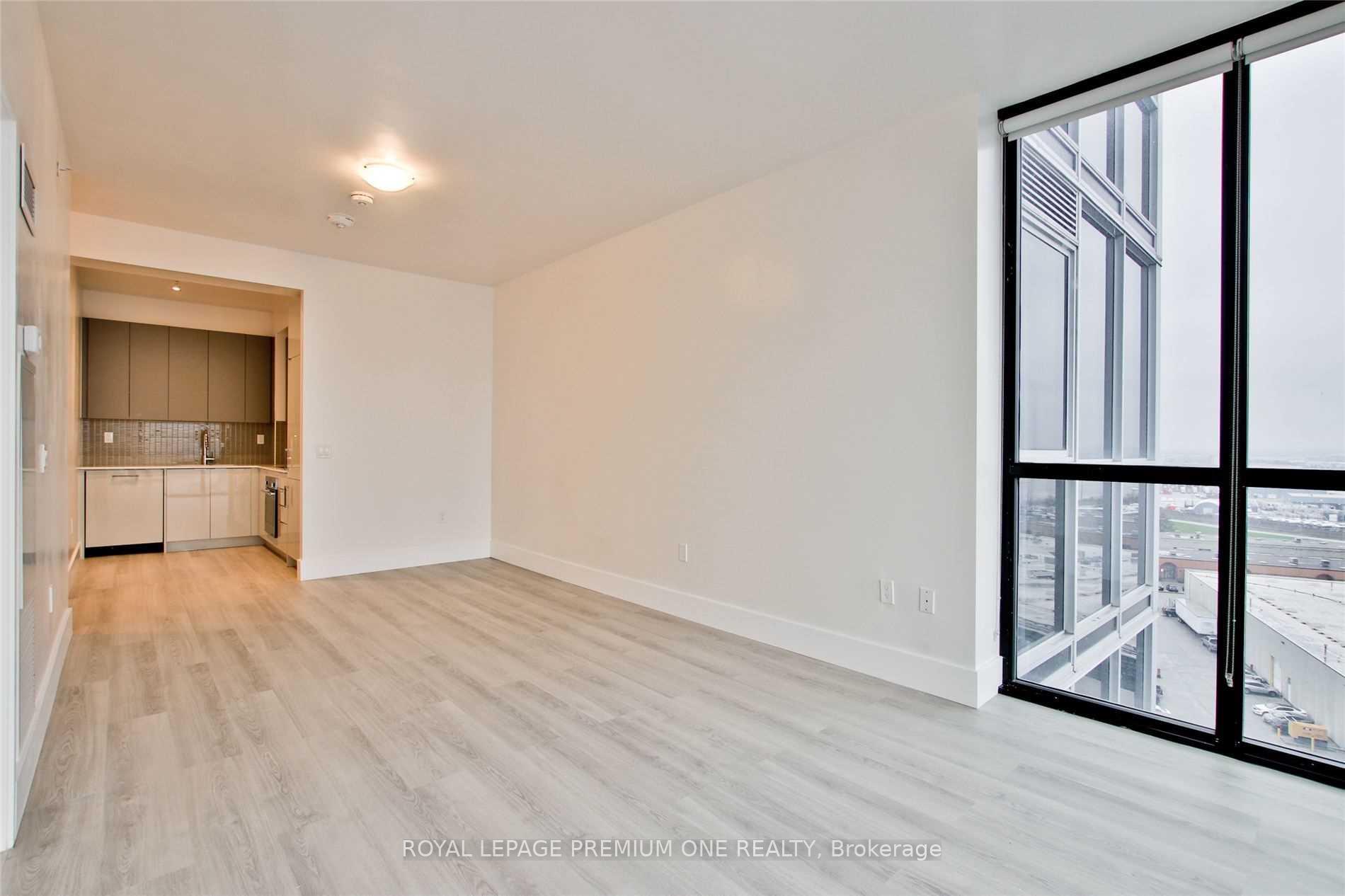 Photo 8 of Unit 1409, 2916 Highway 7 Road, Vaughan, Concord — HOMEH