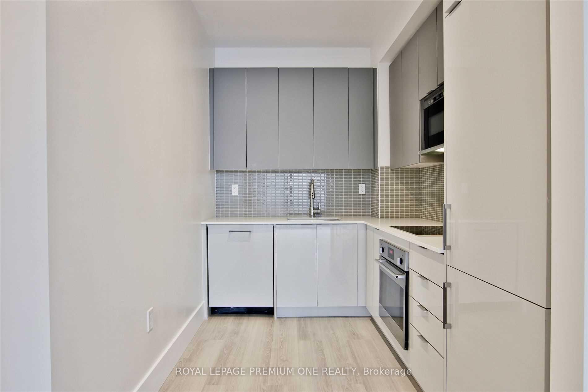 Photo 11 of Unit 1409, 2916 Highway 7 Road, Vaughan, Concord — HOMEH
