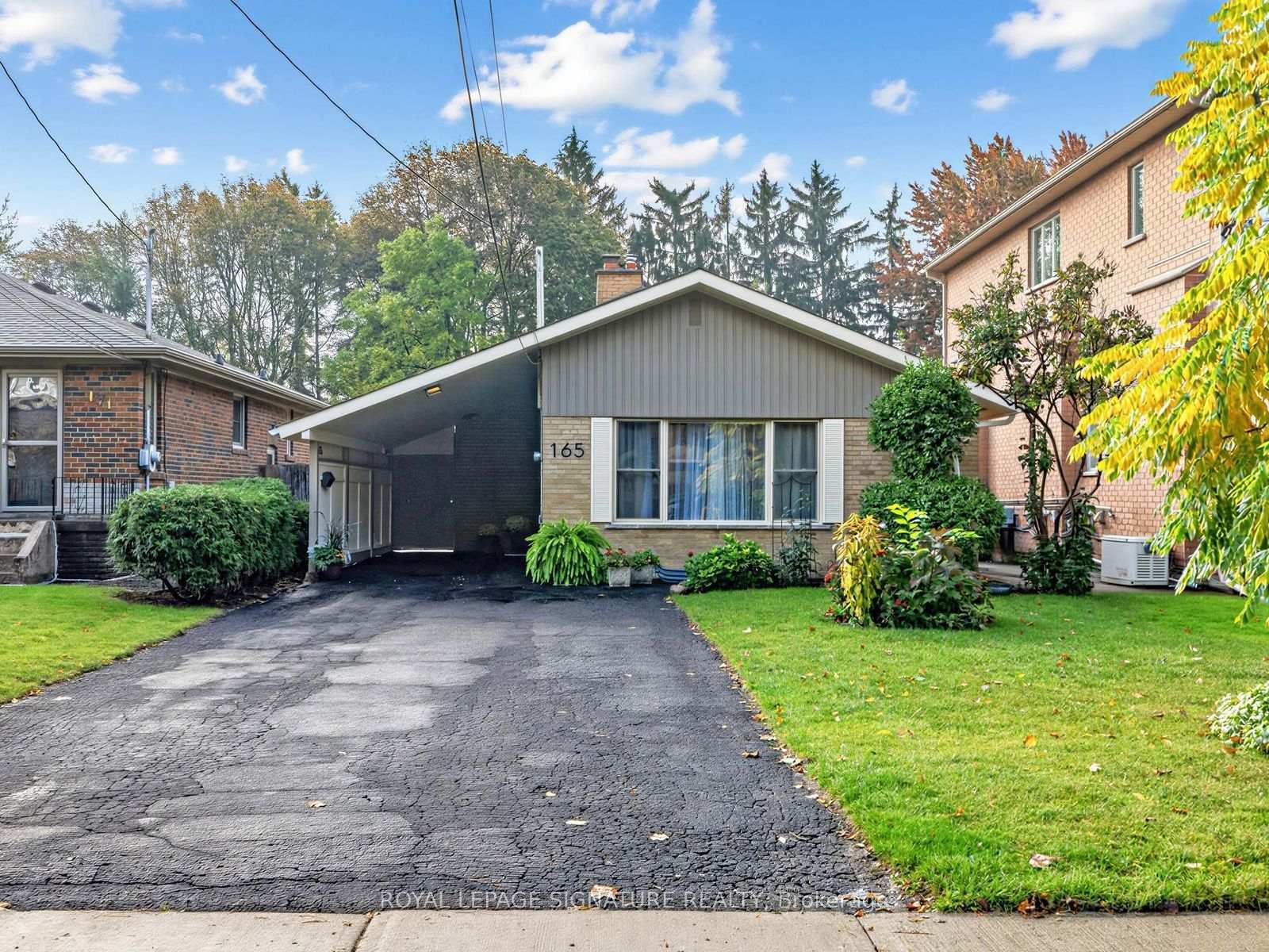 Photo 2 of 165 Wedgewood Drive, North York, Newtonbrook East — HOMEH