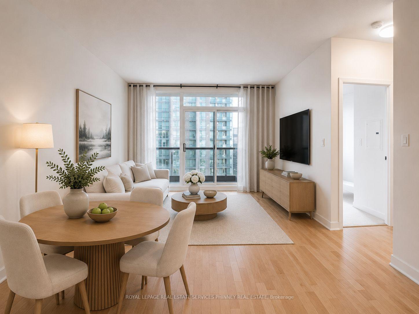 Photo 4 of Unit 2806, 219 Fort York Boulevard, Toronto, Niagara — HOMEH