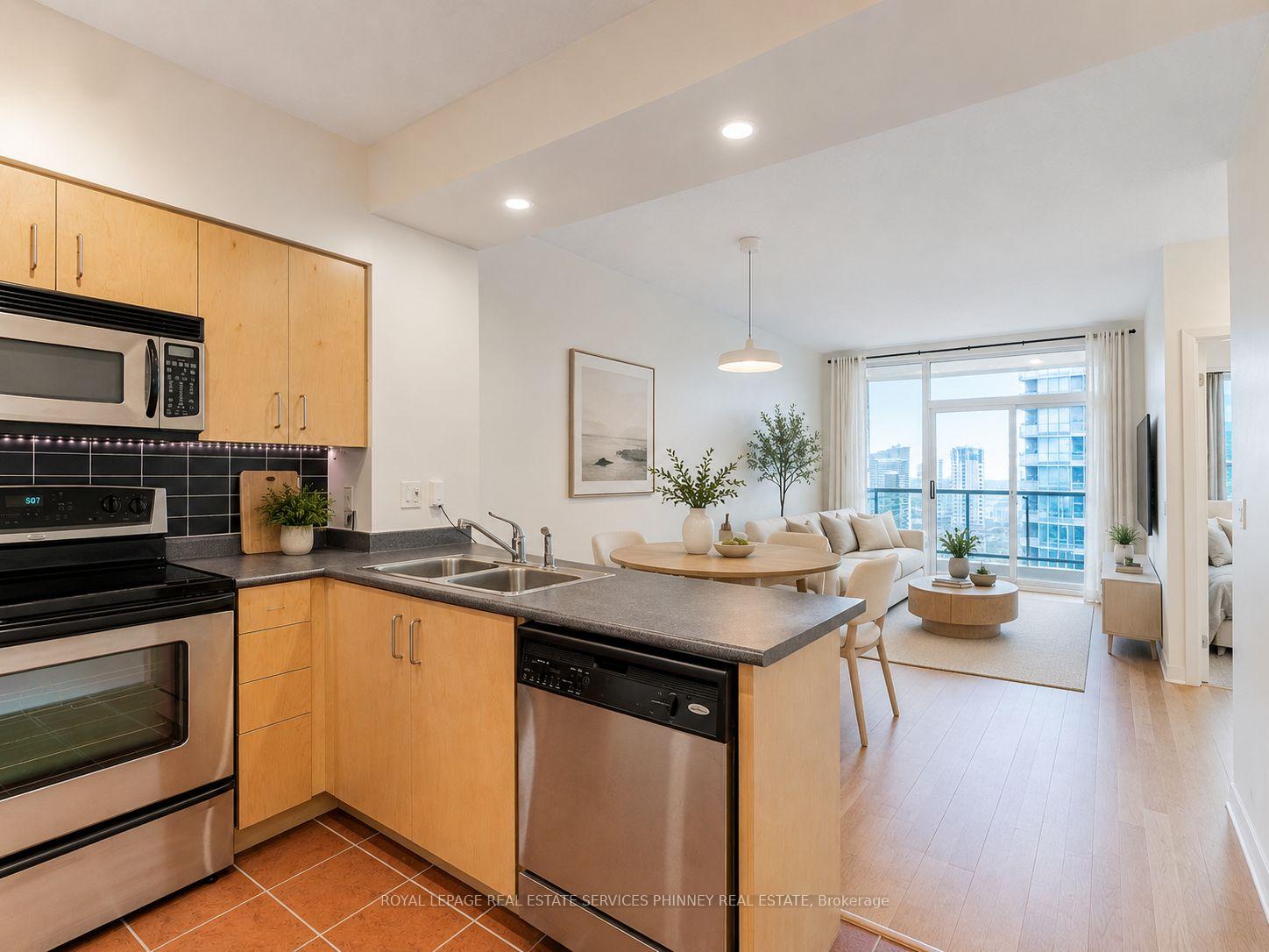 Photo 7 of Unit 2806, 219 Fort York Boulevard, Toronto, Niagara — HOMEH