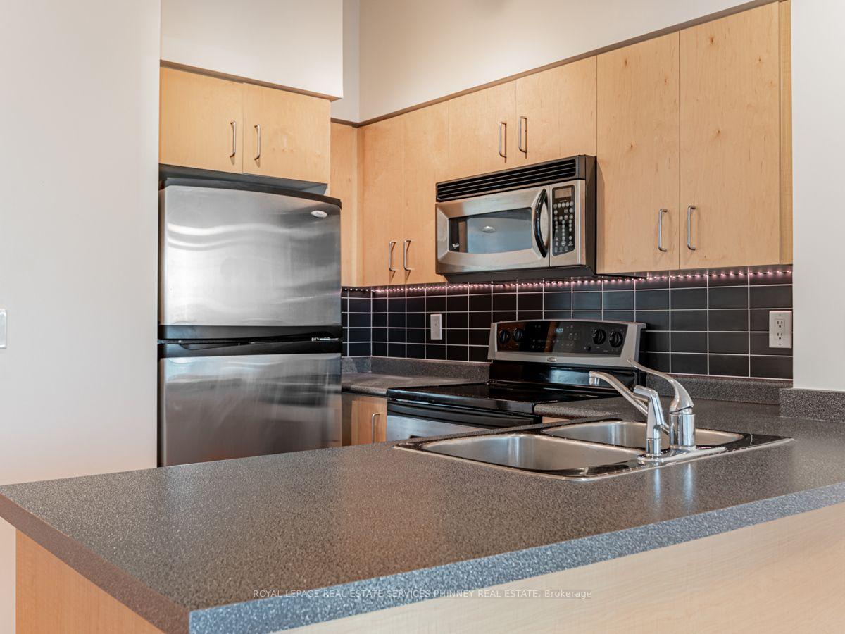 Photo 9 of Unit 2806, 219 Fort York Boulevard, Toronto, Niagara — HOMEH