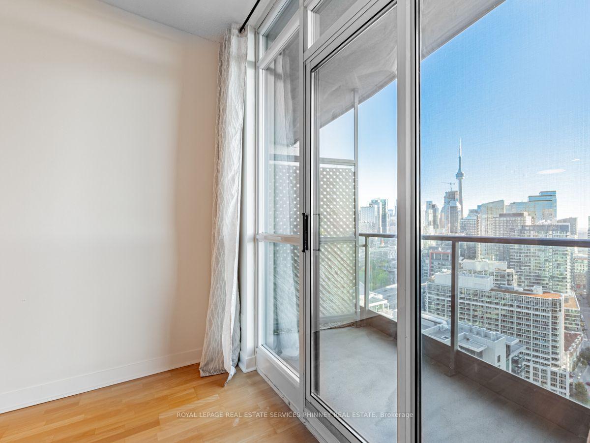 Photo 15 of Unit 2806, 219 Fort York Boulevard, Toronto, Niagara — HOMEH