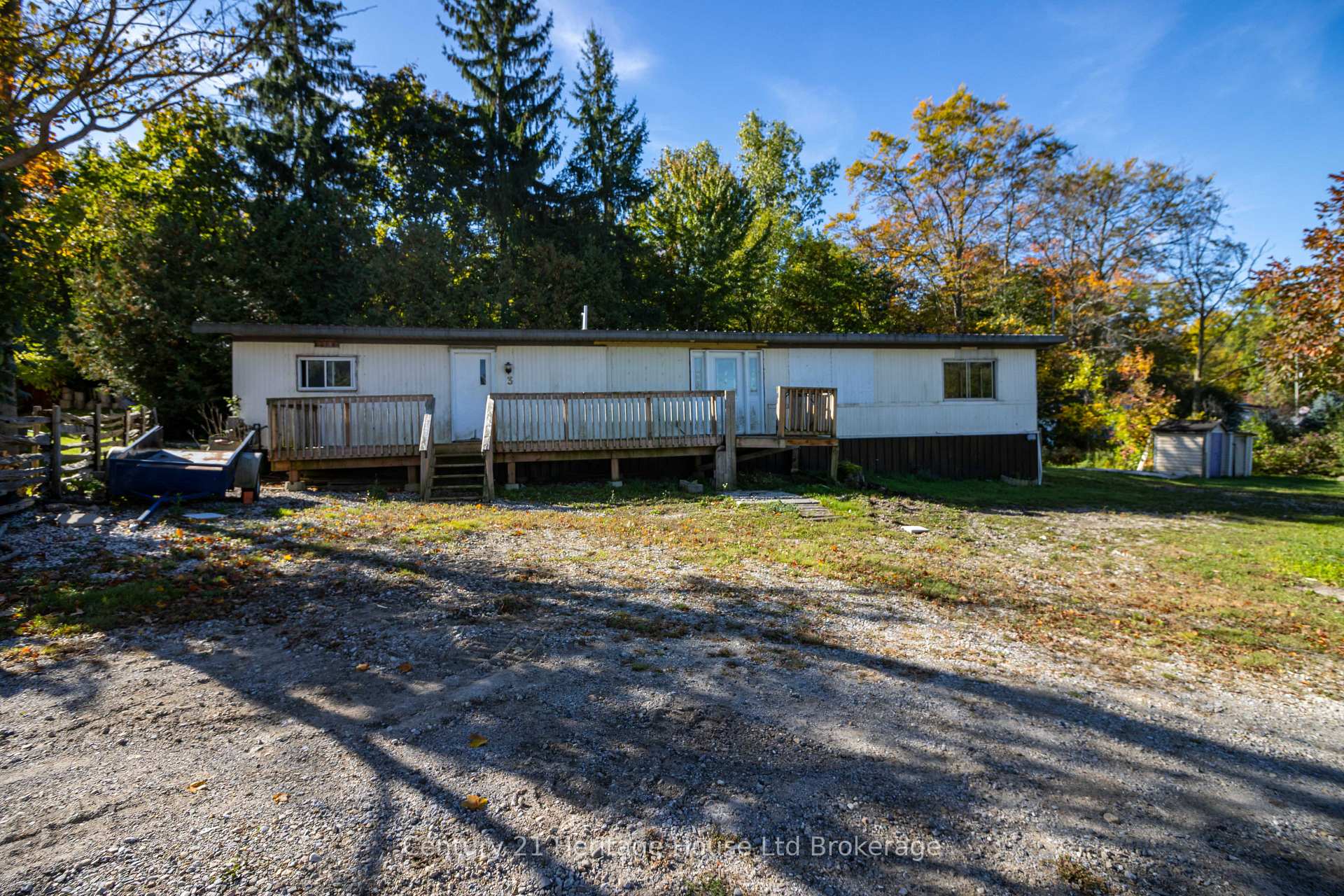 Photo of Unit 3 Albert, 596101 59 Highway