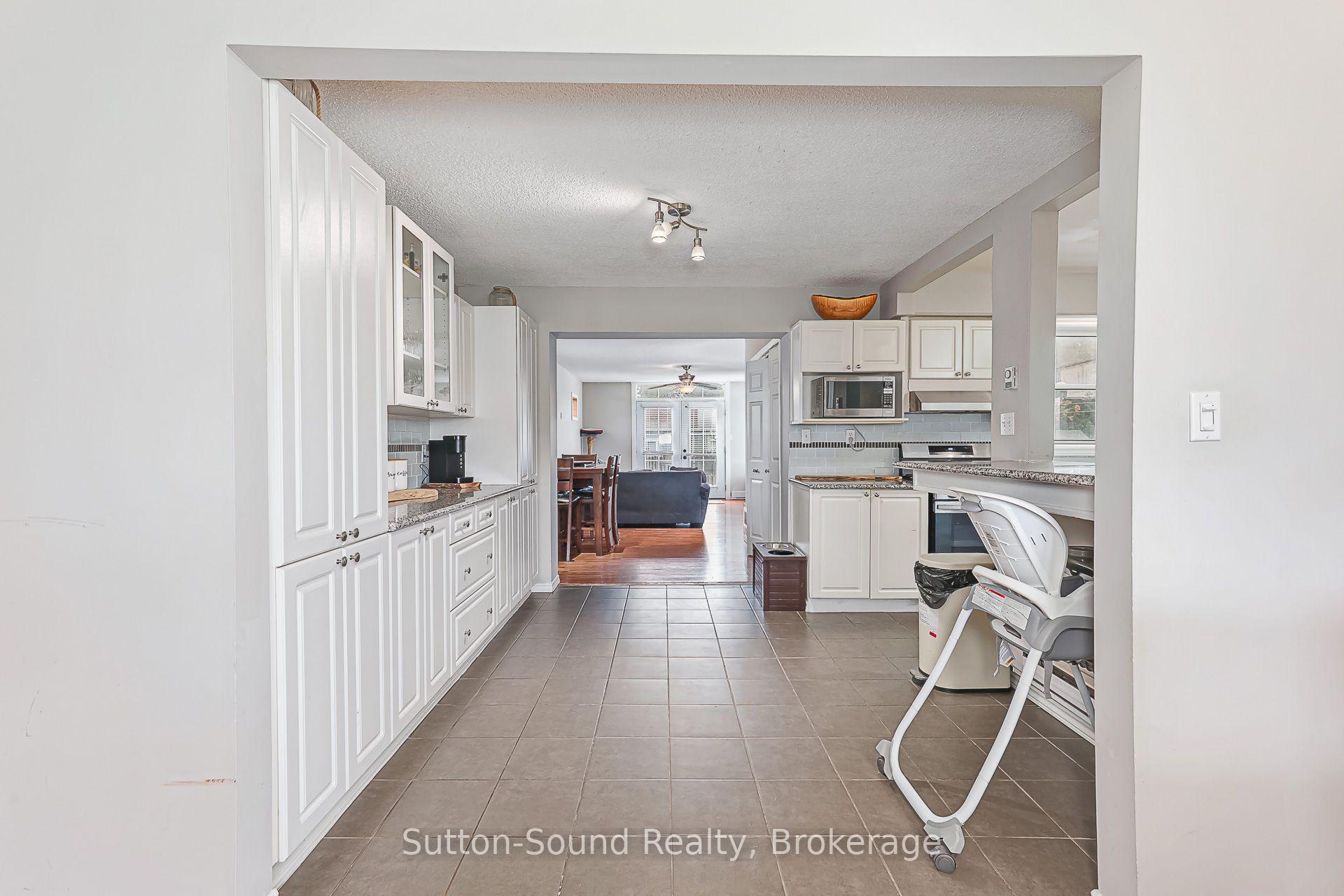 Photo 10 of 48 Union Street, Meaford — HOMEH