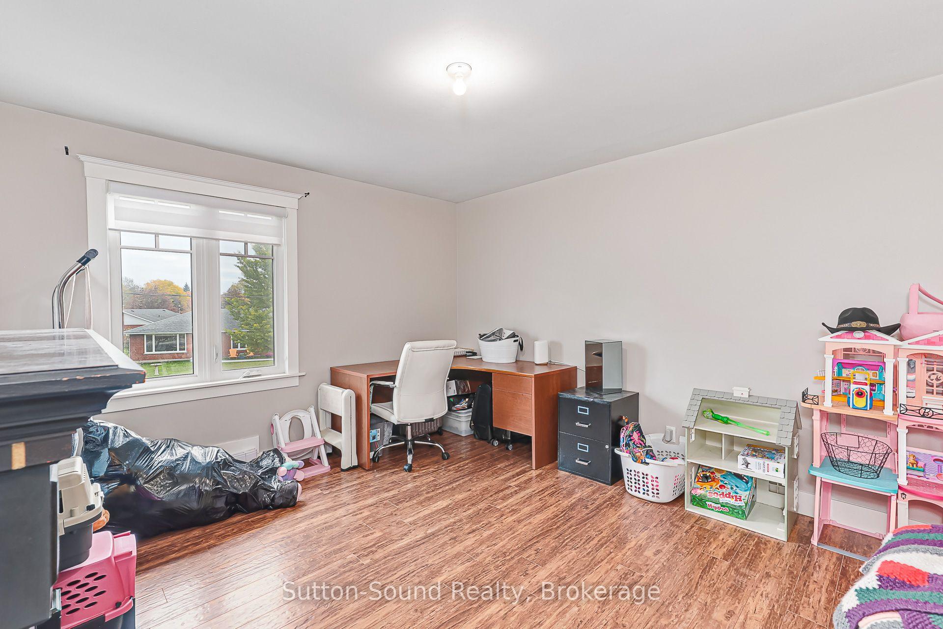Photo 26 of 48 Union Street, Meaford — HOMEH