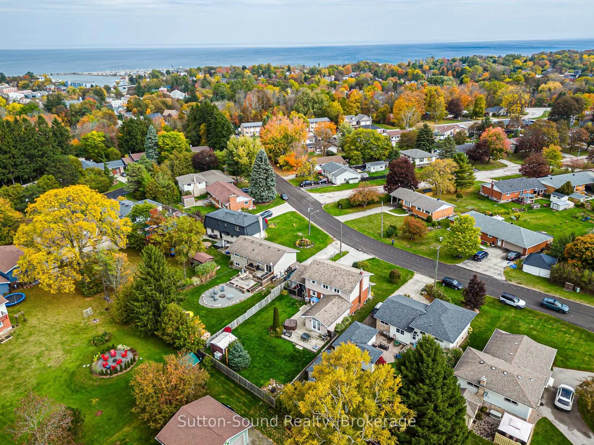 Photo 50 of 48 Union Street, Meaford — HOMEH