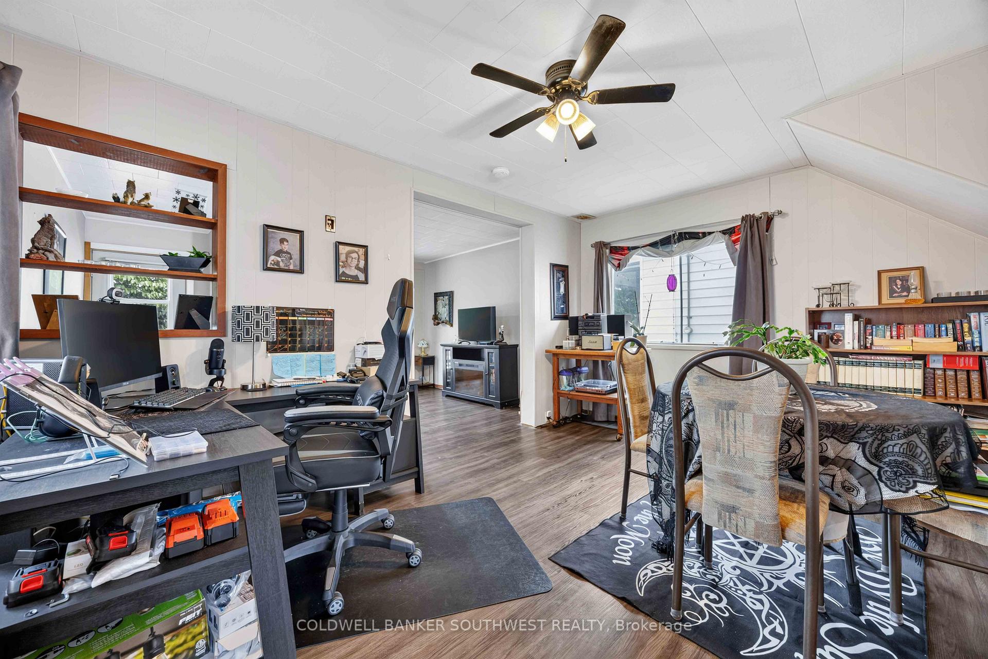 Photo 9 of 265 Maxwell Street, Sarnia — HOMEH