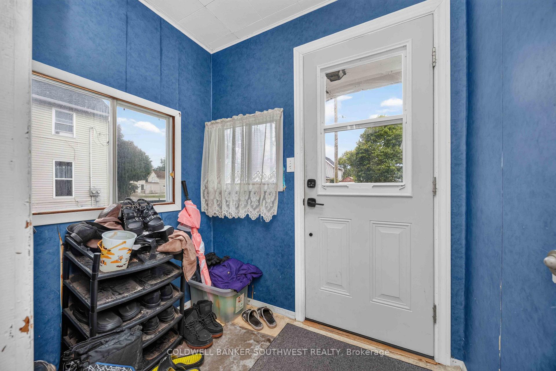 Photo 13 of 265 Maxwell Street, Sarnia — HOMEH