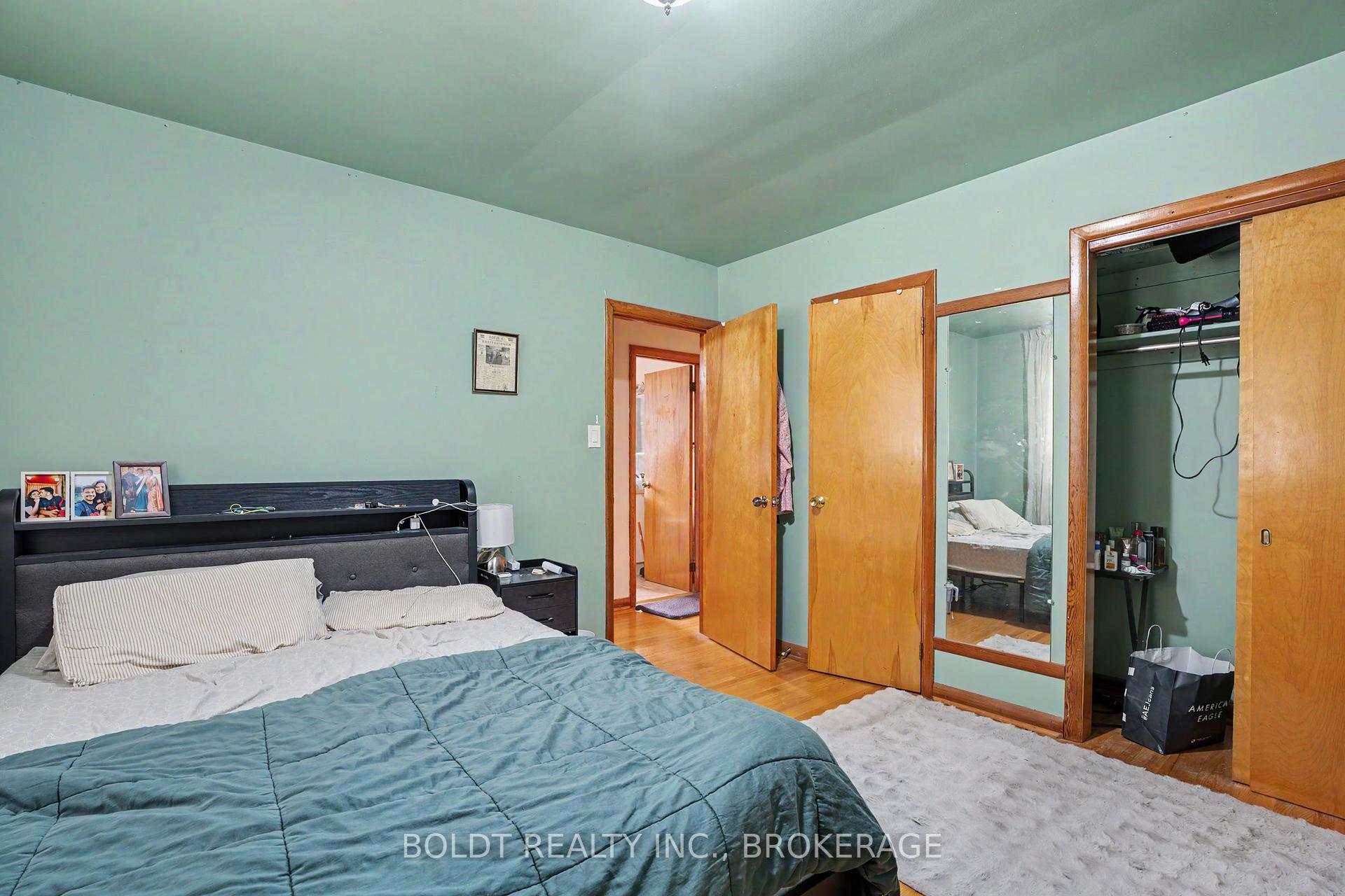 Photo 7 of 5568 Drummond Road, Niagara Falls, Hospital — HOMEH