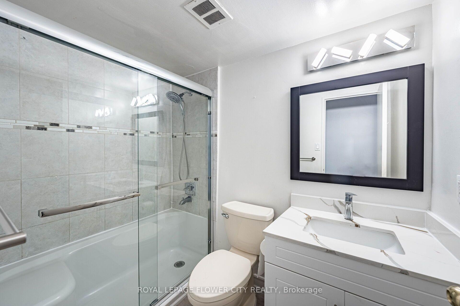 Photo 27 of Unit 413, 455 Sentinel Road, North York, York University Heights — HOMEH