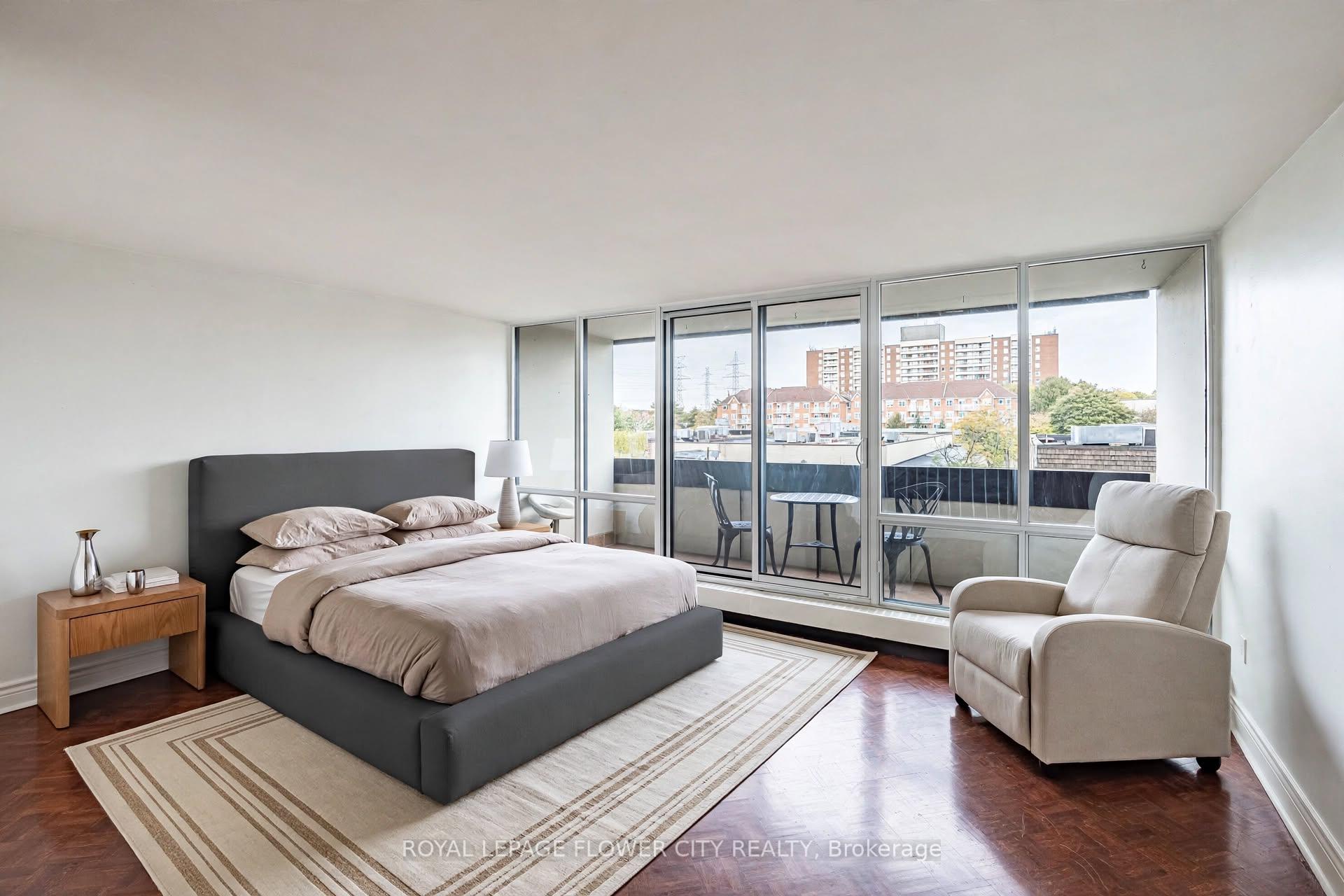 Photo 35 of Unit 413, 455 Sentinel Road, North York, York University Heights — HOMEH