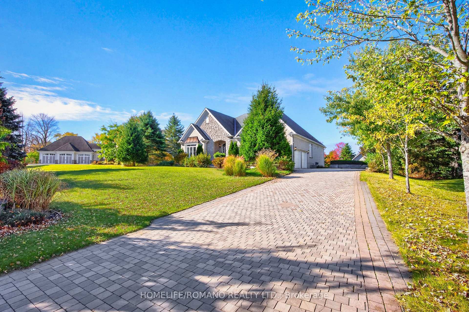 Photo 3 of 56 Leenders Lane, Erin — HOMEH