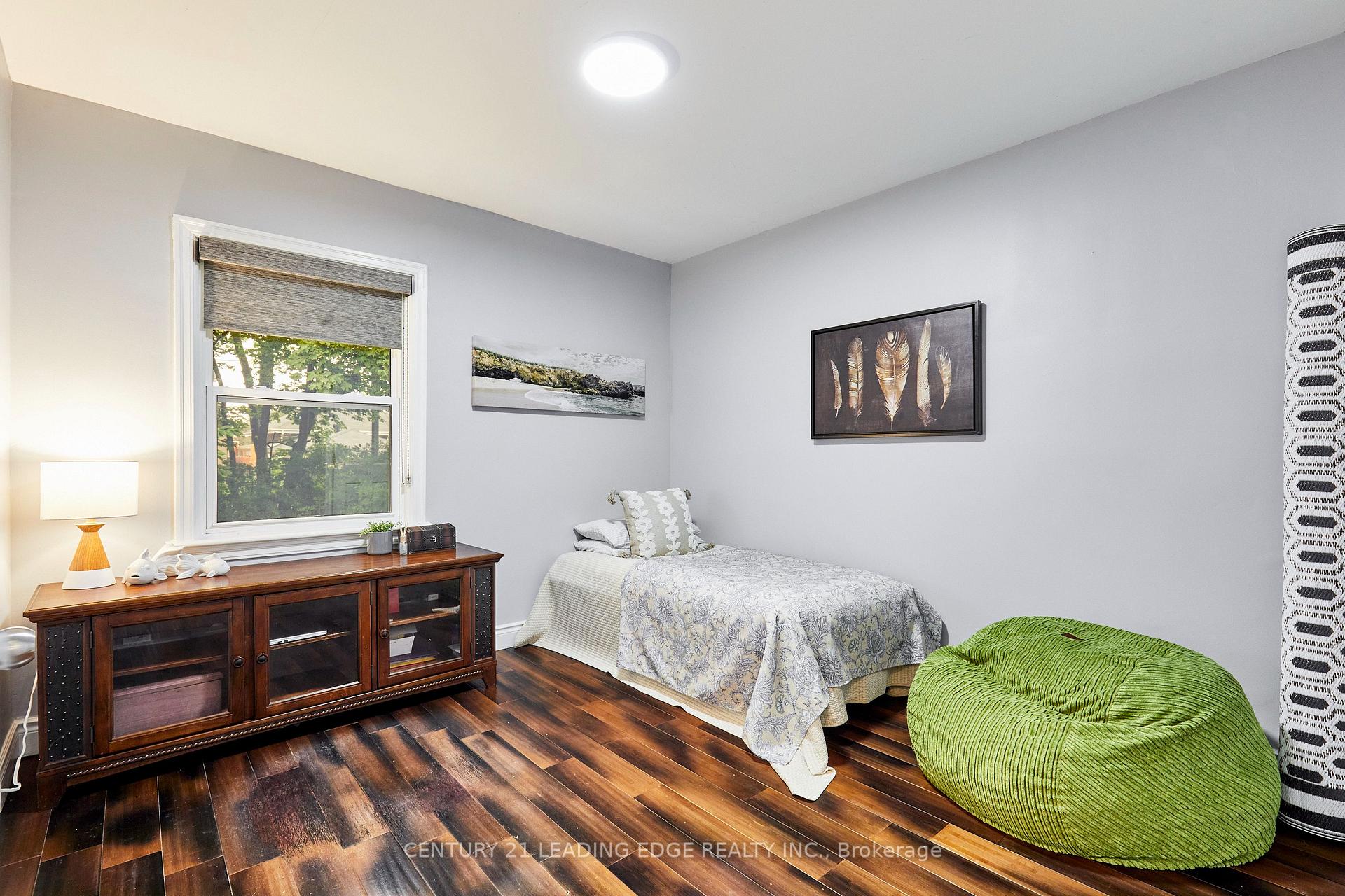 Photo 20 of 16 McCowan Road, Scarborough, Cliffcrest — HOMEH