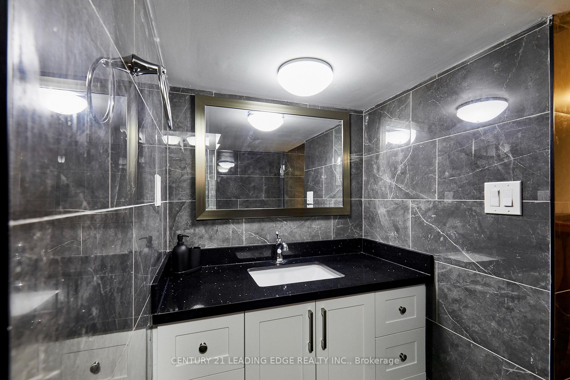 Photo 31 of 16 McCowan Road, Scarborough, Cliffcrest — HOMEH