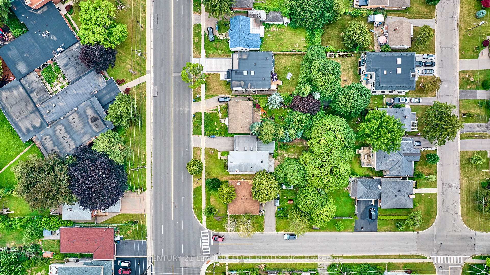 Photo 36 of 16 McCowan Road, Scarborough, Cliffcrest — HOMEH
