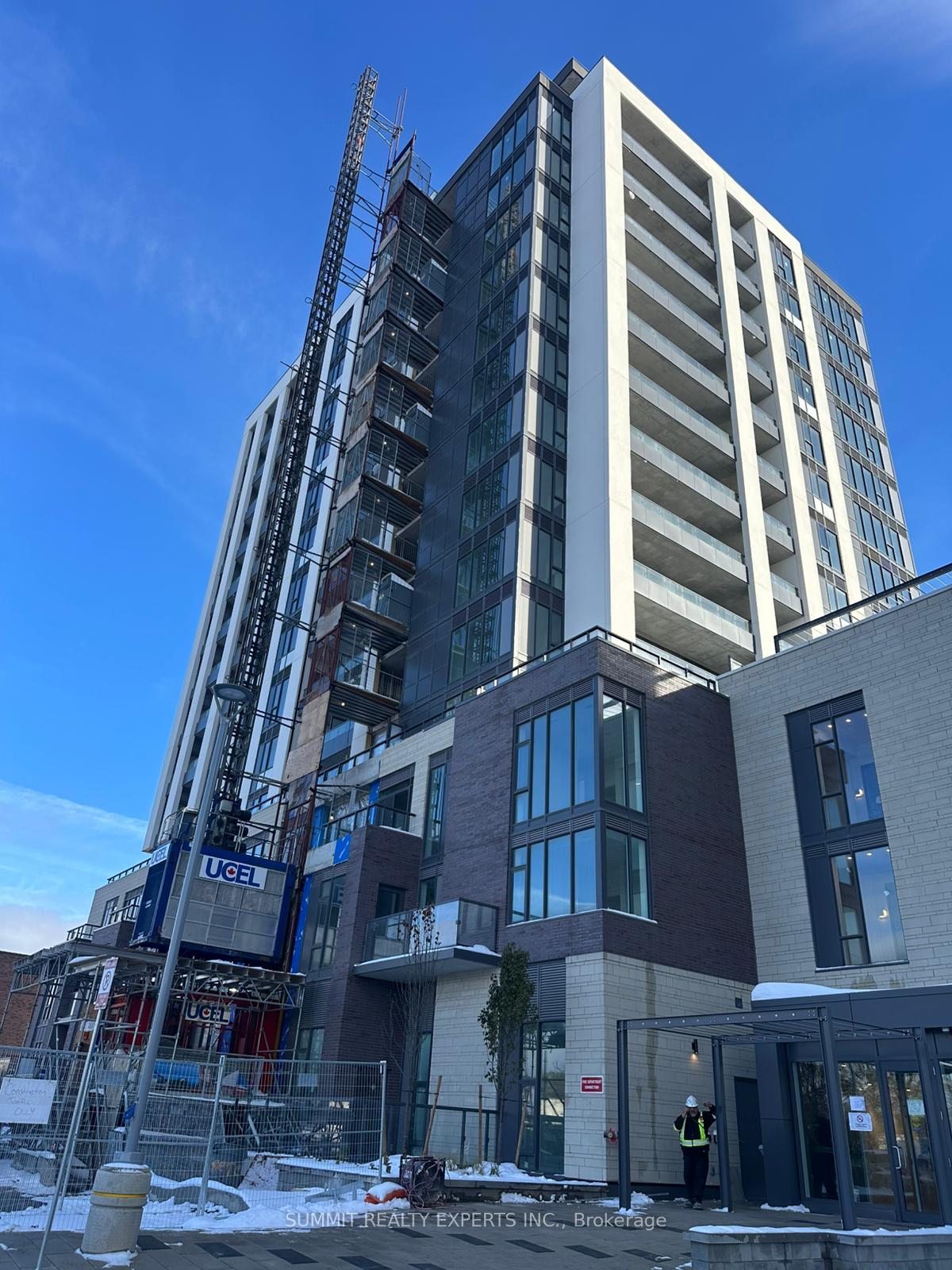 Photo 14 of Unit 1002, 715 Davis Drive, Newmarket, Huron Heights-Leslie Valley — HOMEH
