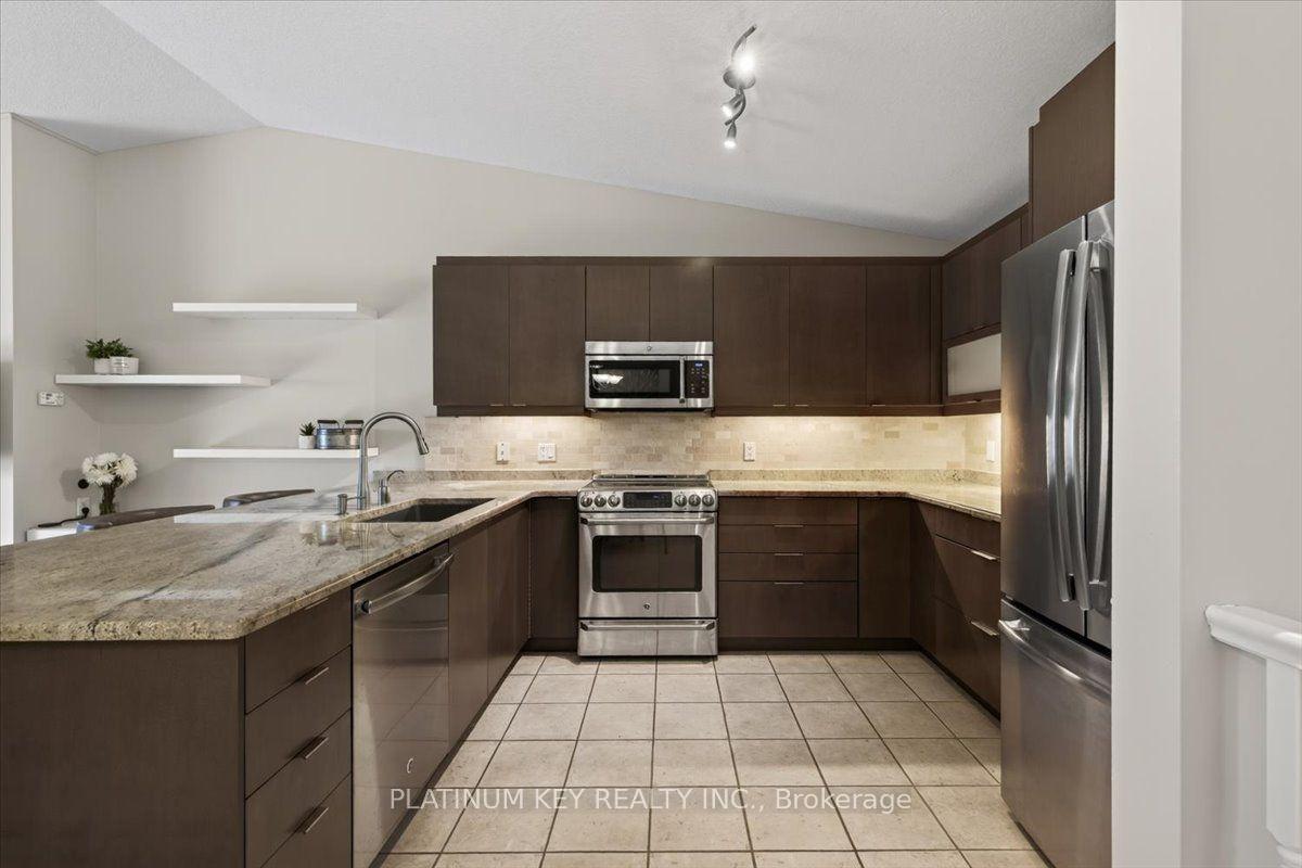 Photo 6 of Unit 9, 43 Capulet Walk, London, North M — HOMEH