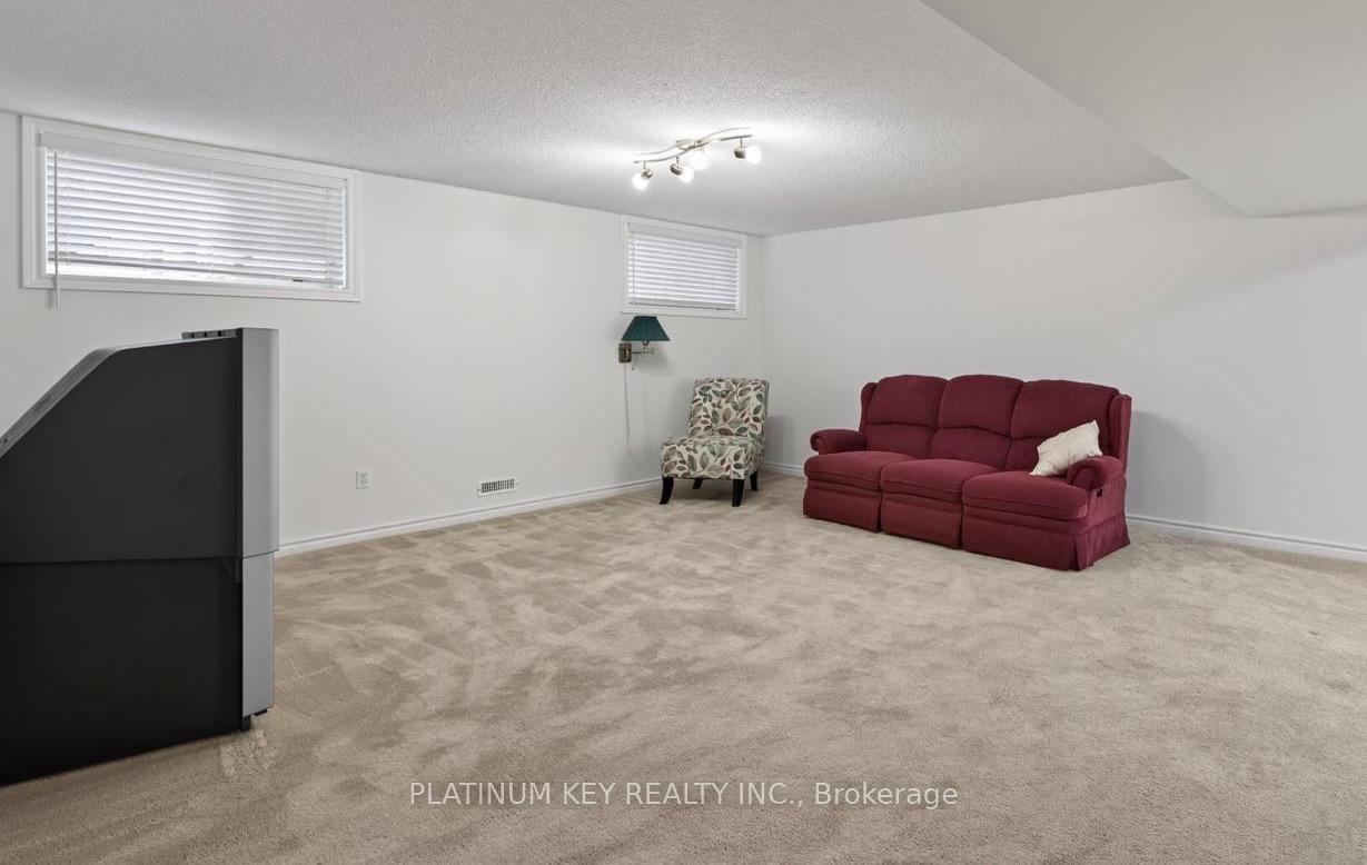 Photo 21 of Unit 9, 43 Capulet Walk, London, North M — HOMEH