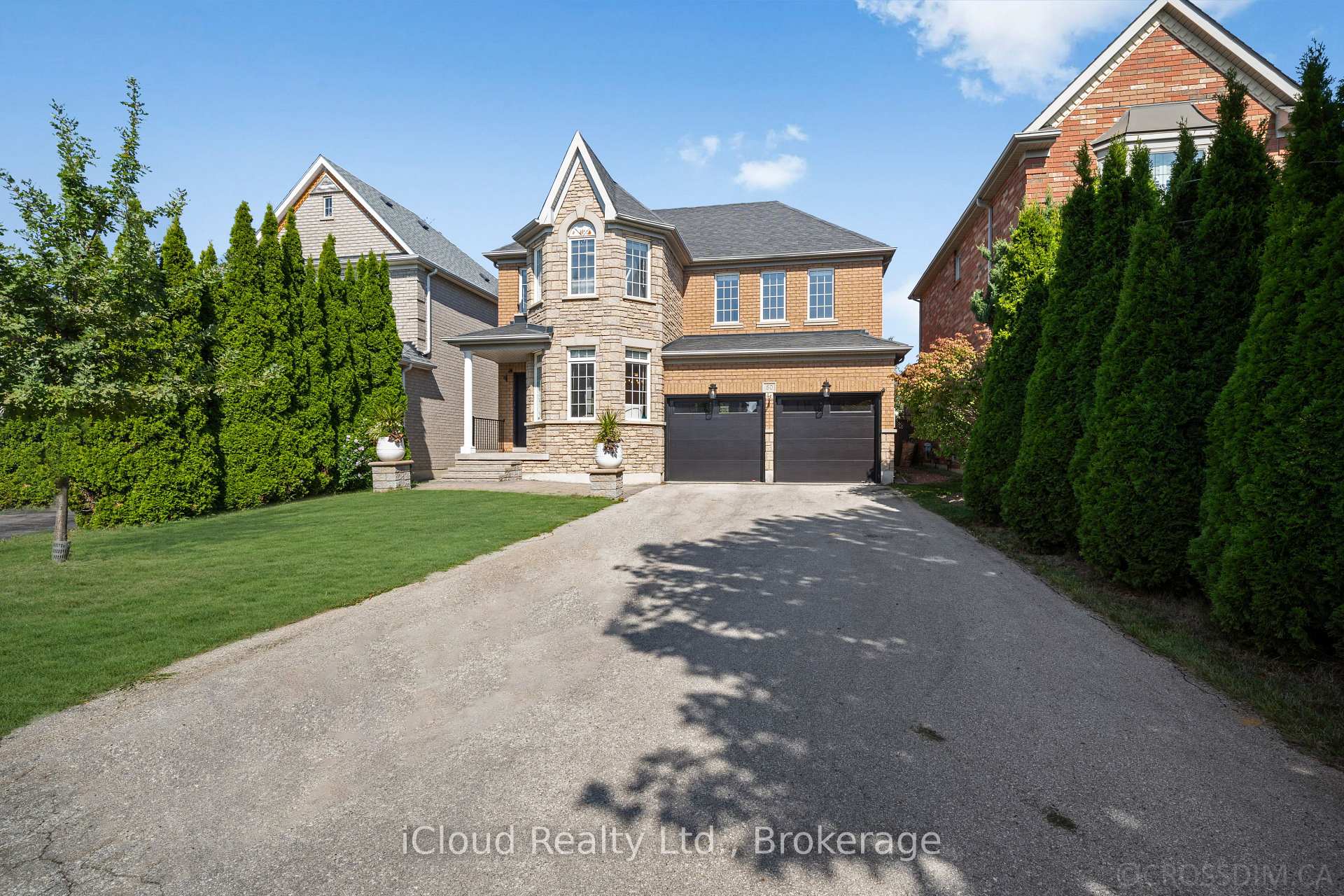 Photo 2 of 60 Tuscana Boulevard, Vaughan, Patterson — HOMEH