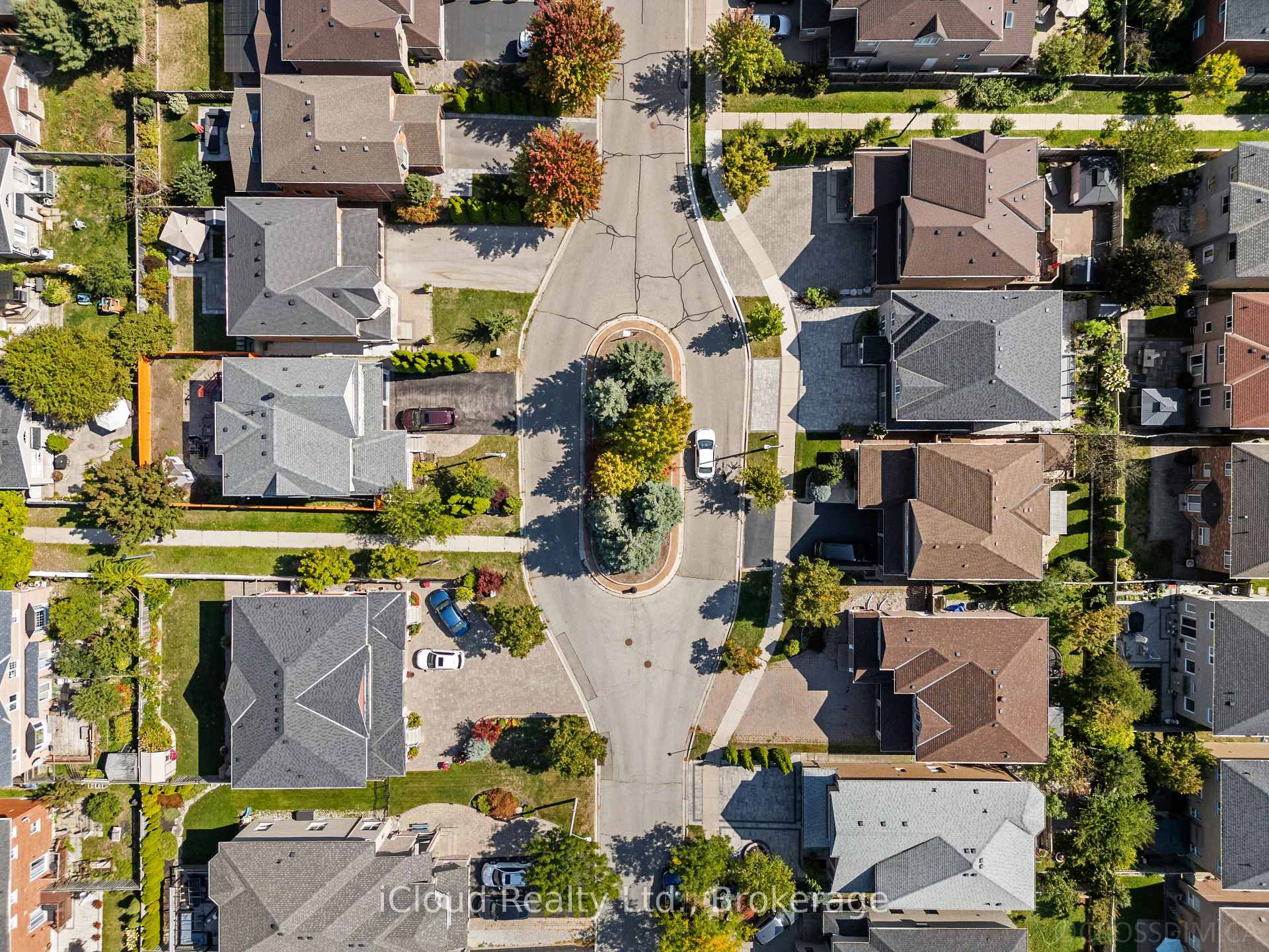 Photo 6 of 60 Tuscana Boulevard, Vaughan, Patterson — HOMEH