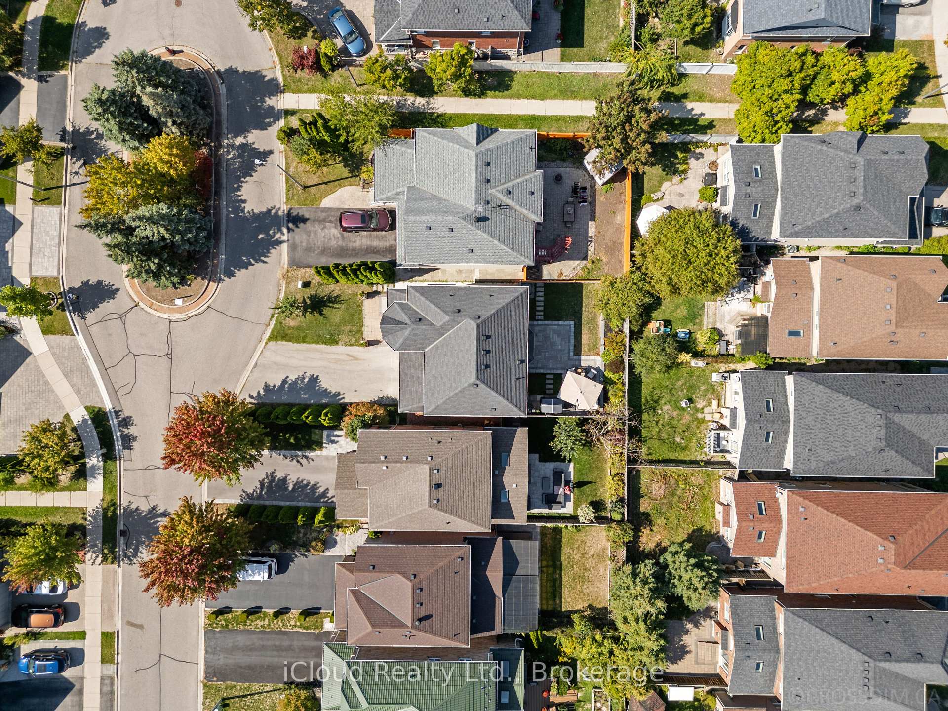 Photo 7 of 60 Tuscana Boulevard, Vaughan, Patterson — HOMEH