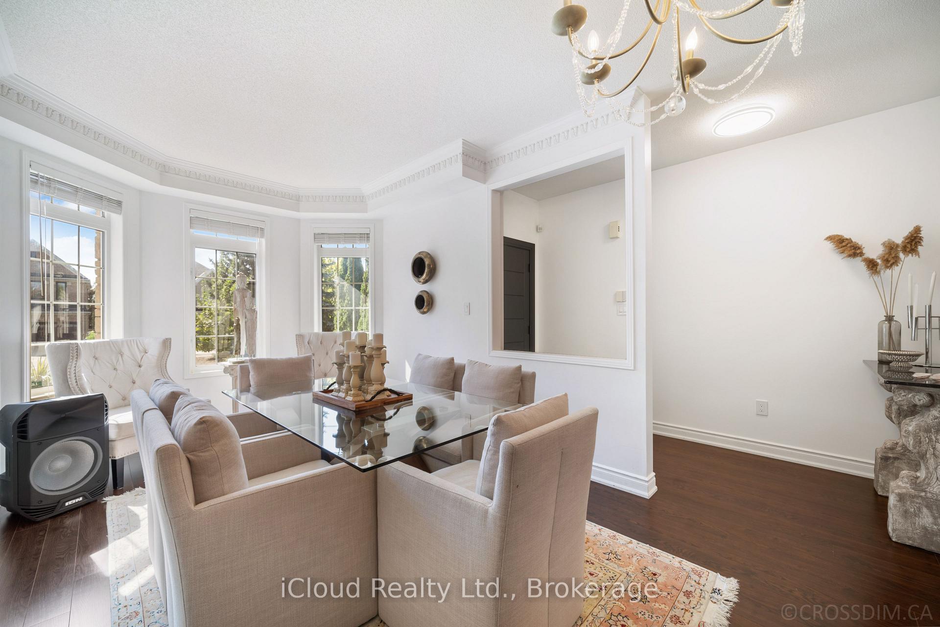 Photo 11 of 60 Tuscana Boulevard, Vaughan, Patterson — HOMEH