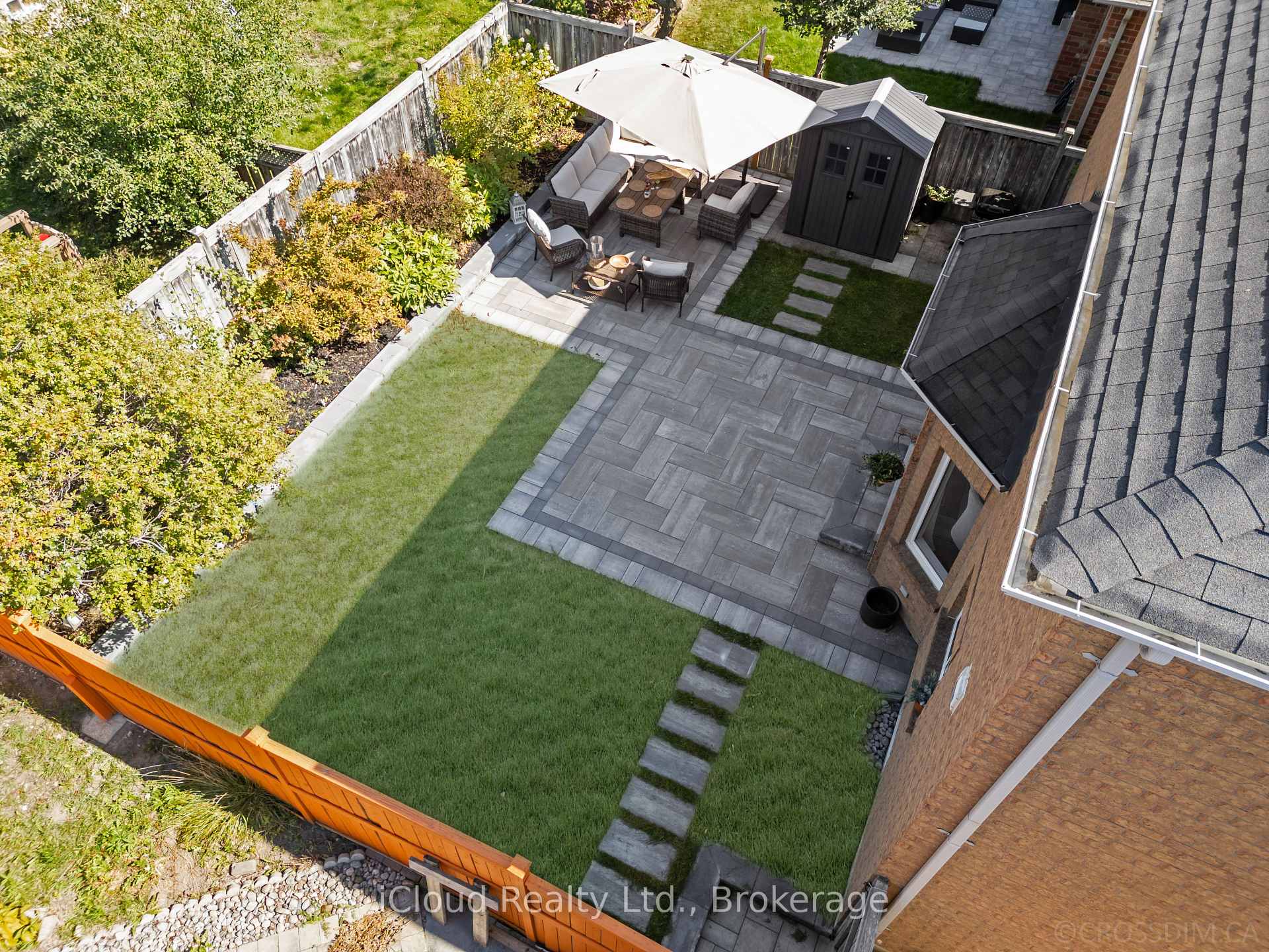 Photo 37 of 60 Tuscana Boulevard, Vaughan, Patterson — HOMEH