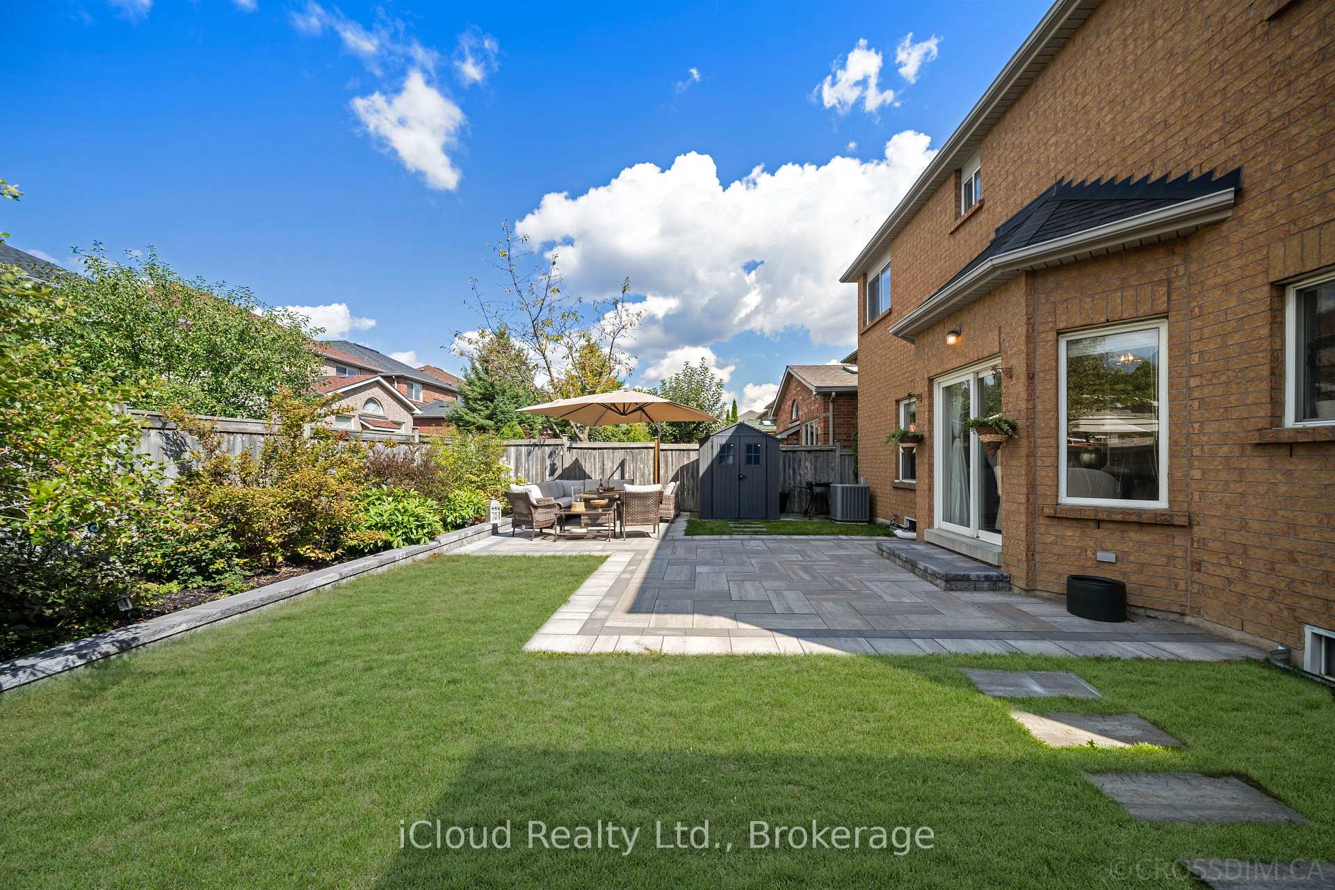 Photo 39 of 60 Tuscana Boulevard, Vaughan, Patterson — HOMEH
