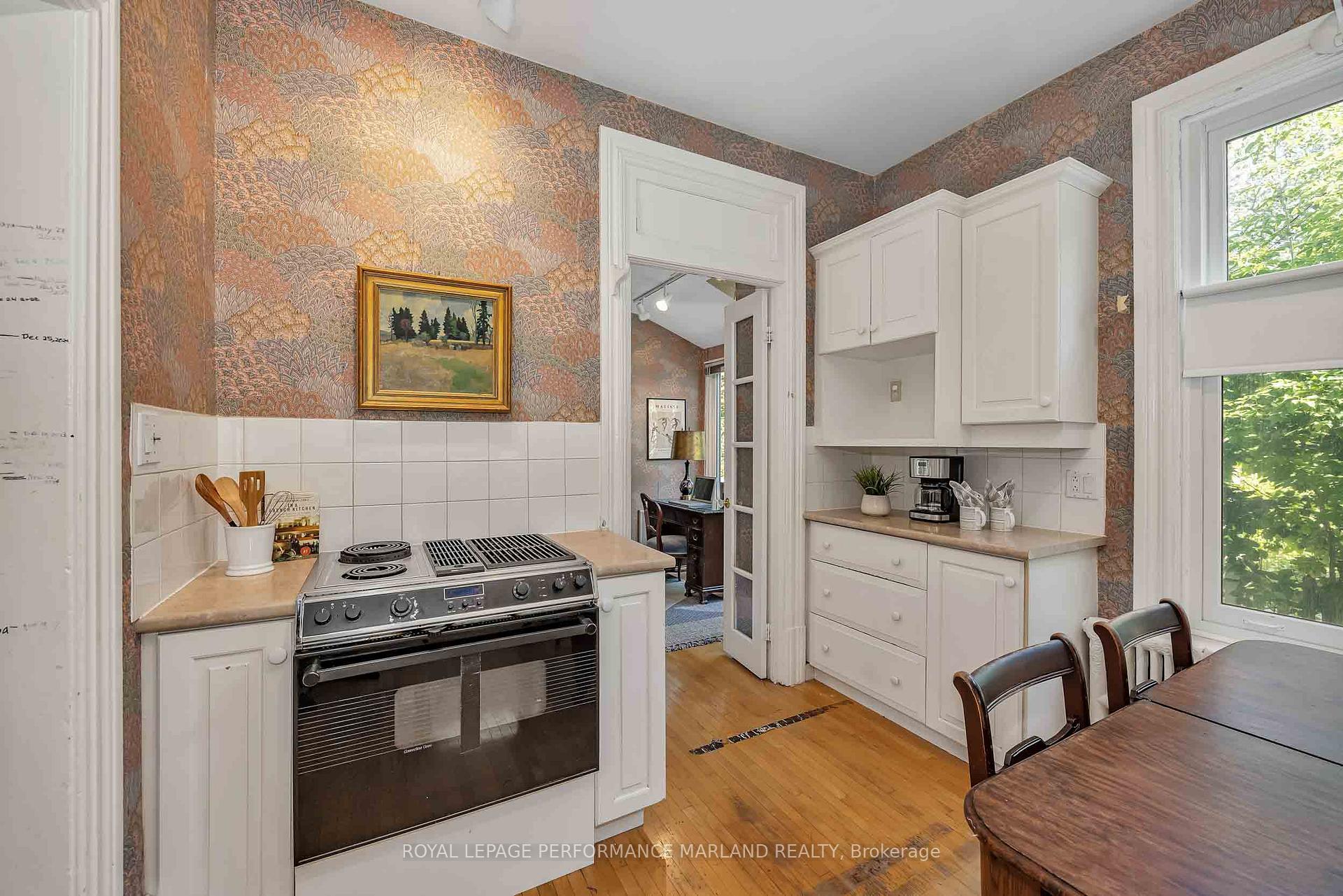Photo 14 of 35 Wilton Crescent, Ottawa, Glebe — HOMEH