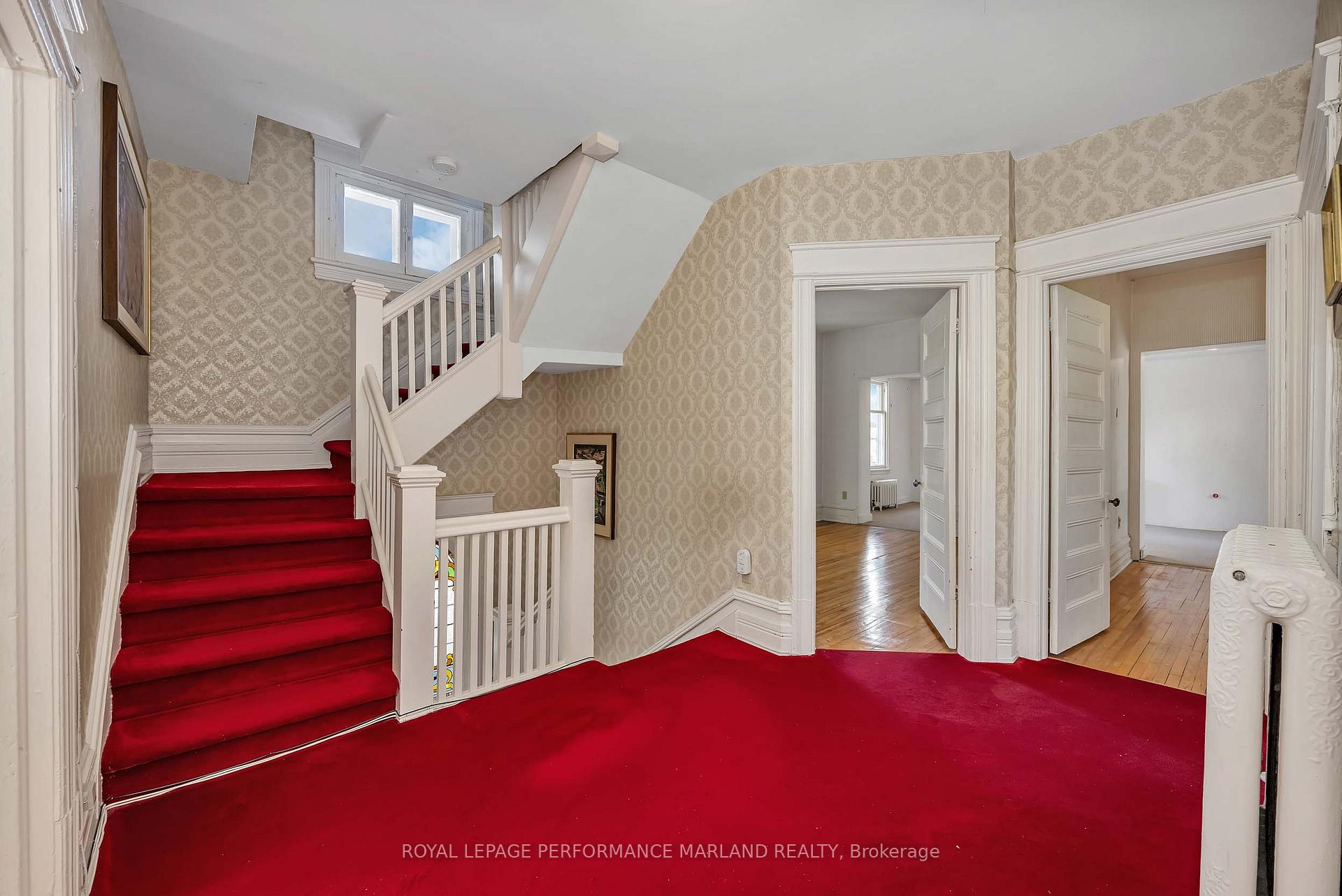 Photo 20 of 35 Wilton Crescent, Ottawa, Glebe — HOMEH