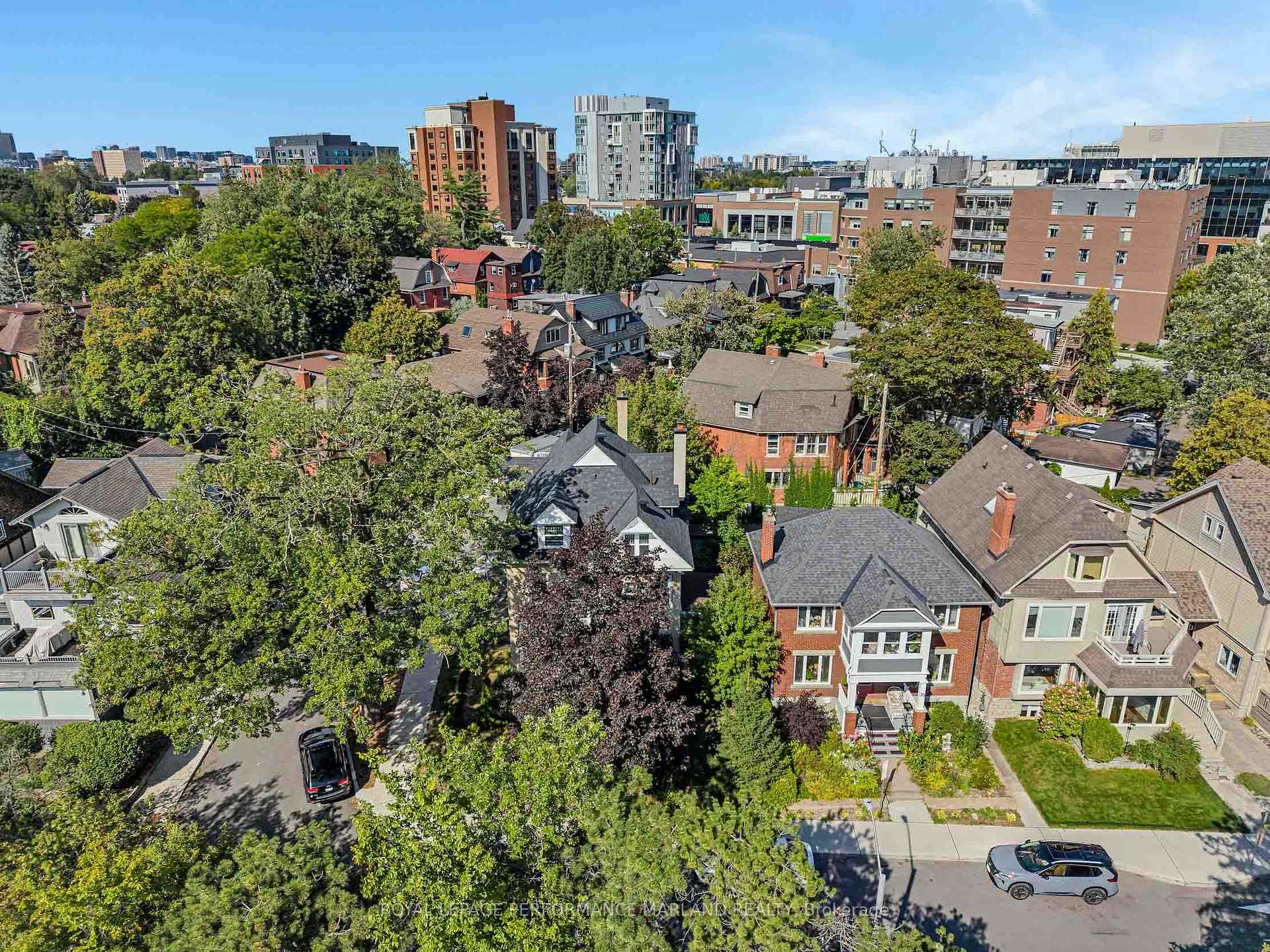 Photo 34 of 35 Wilton Crescent, Ottawa, Glebe — HOMEH