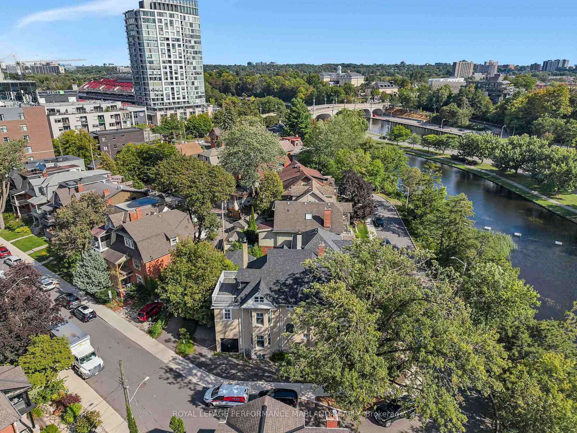 Photo 36 of 35 Wilton Crescent, Ottawa, Glebe — HOMEH