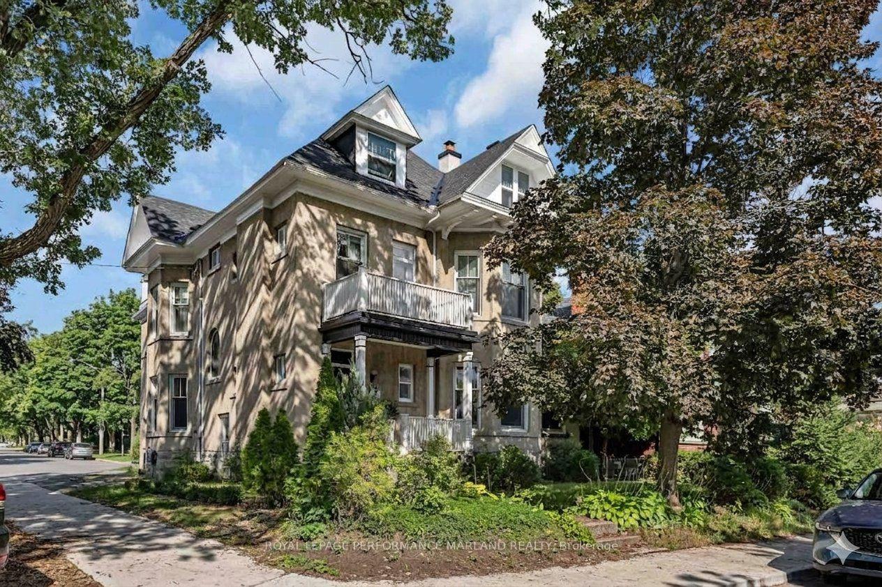 Photo 39 of 35 Wilton Crescent, Ottawa, Glebe — HOMEH