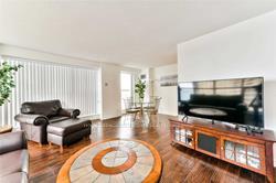Photo 8 of Unit 3107, 77 Harbour Square, Toronto, Waterfront Communities — HOMEH