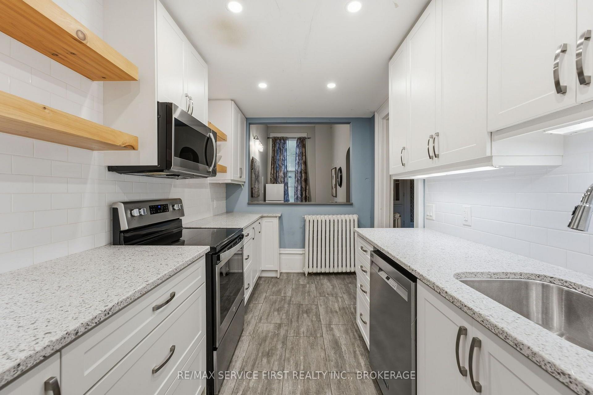 Photo 8 of 94 Sydenham Street, Kingston, Central City East — HOMEH