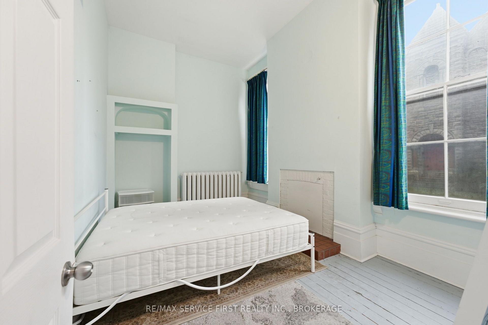 Photo 35 of 94 Sydenham Street, Kingston, Central City East — HOMEH