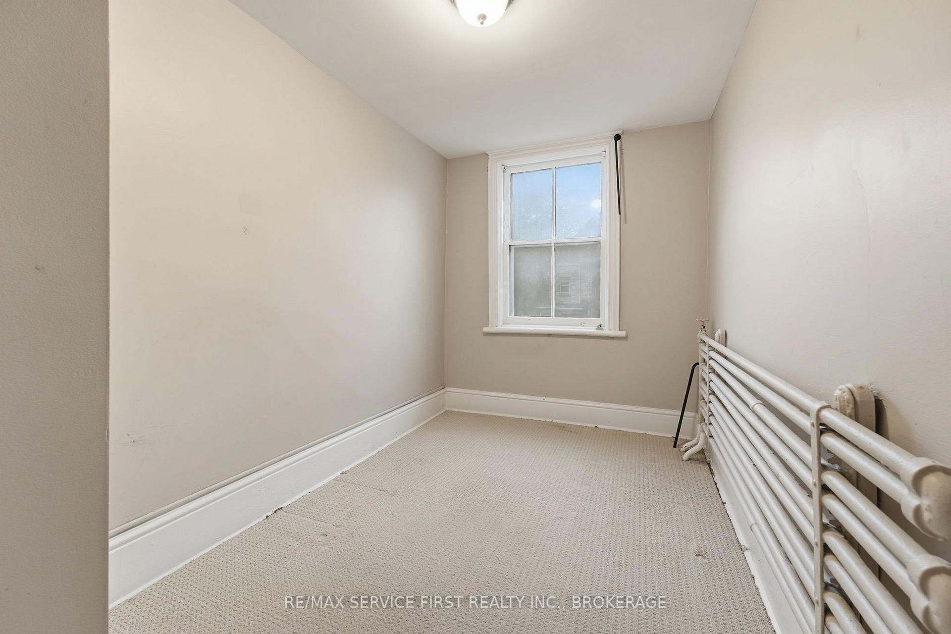 Photo 49 of 94 Sydenham Street, Kingston, Central City East — HOMEH