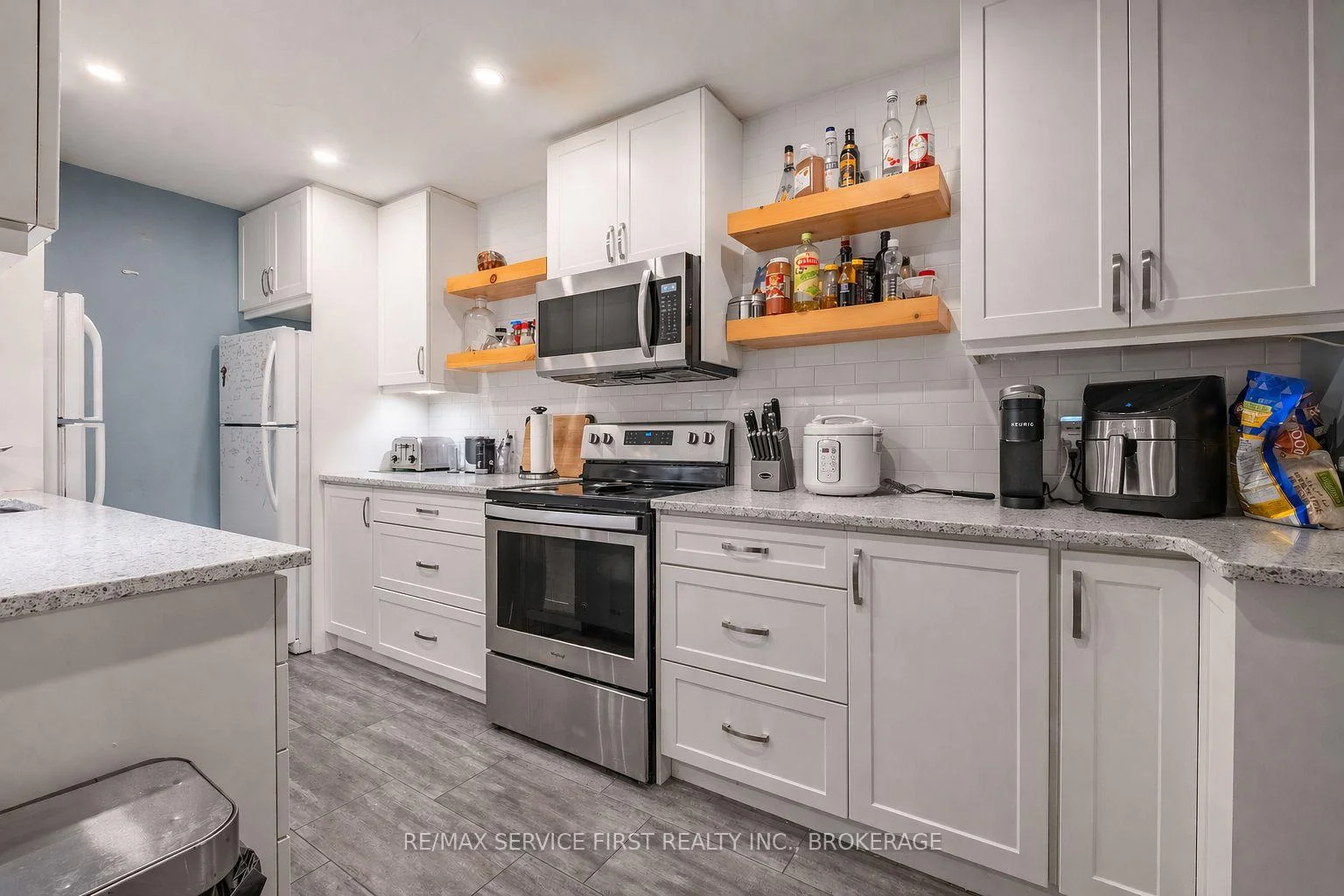 Photo 12 of 94 Sydenham Street, Kingston, Central City East — HOMEH